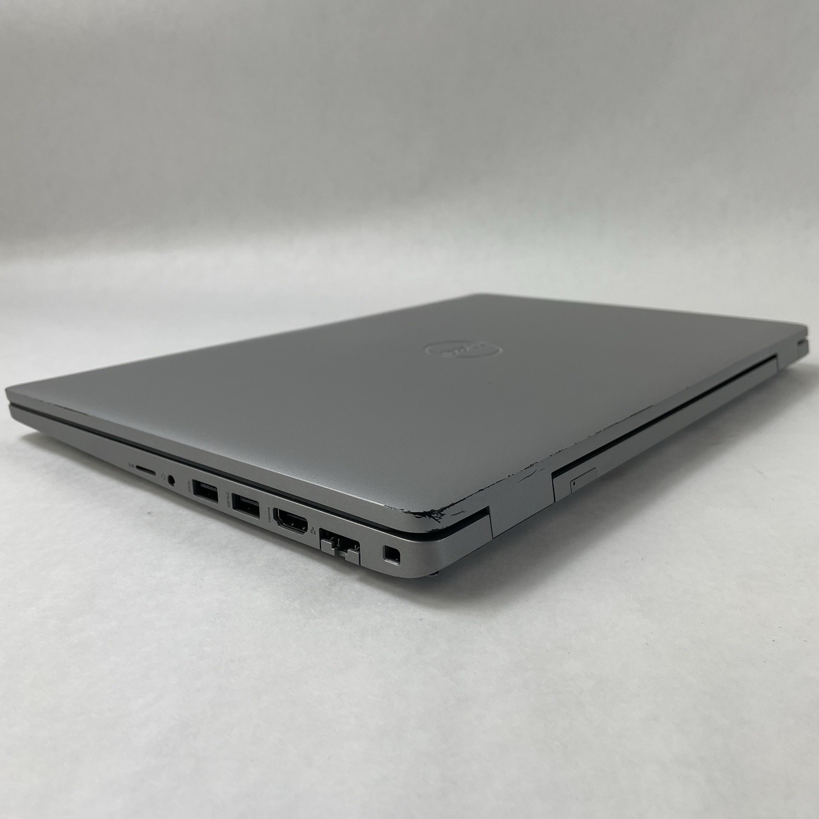 Dell Latitude 5520 15.6″ i5-1145G7 2.60 GHz 8 GB RAM No SSD/OS/AC/Battery – READ