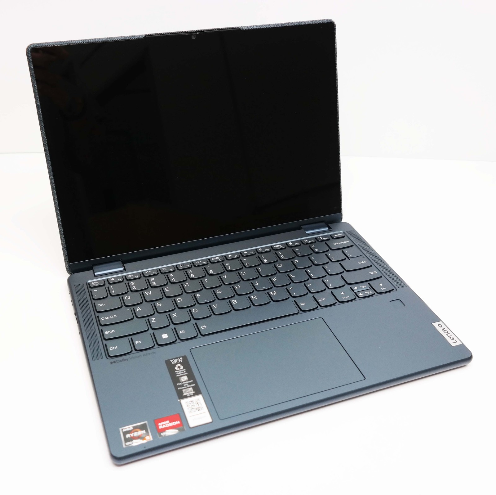 Lenovo Yoga 6 13.3″ AMD Ryzen 5 5500U 8GB 256GB