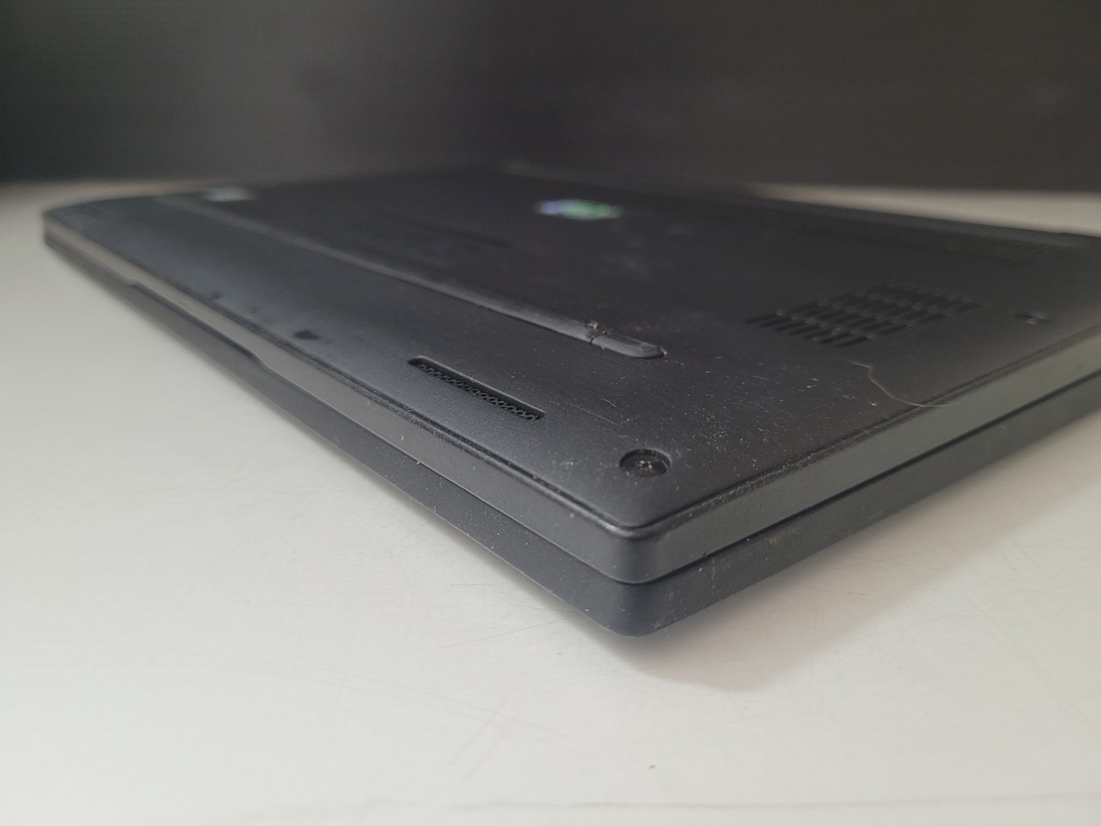Dell Latitude 7390 Intel Core i5-8250U 1.6Ghz 8GB Ram No SSD 13.3″ Touch Laptop