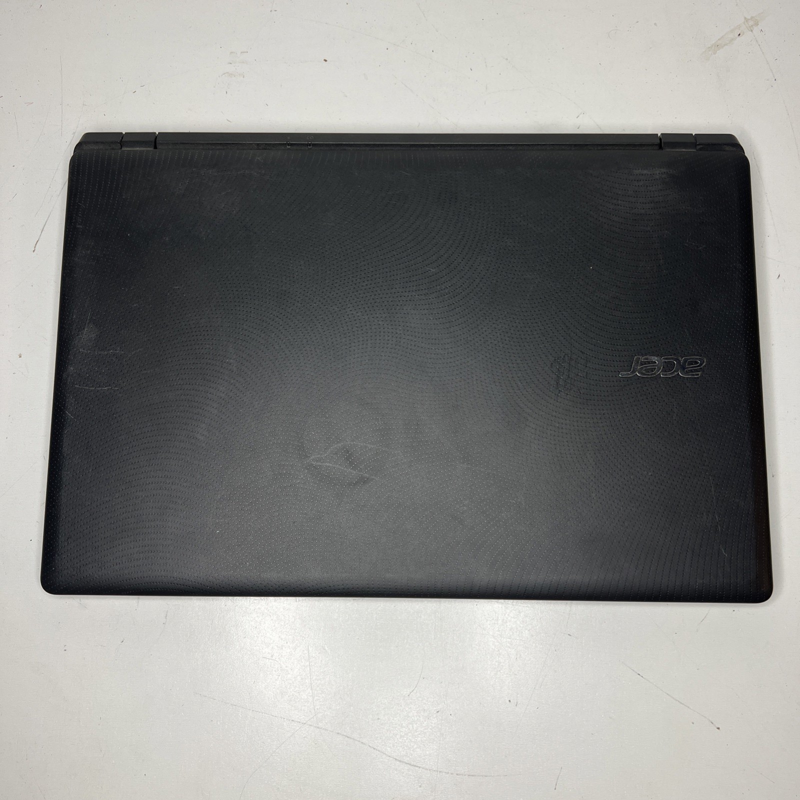 Acer Aspire E15 ES1-511 Intel N2830 4GB RAM 500GB HDD 15.6” (Needs New Battery)