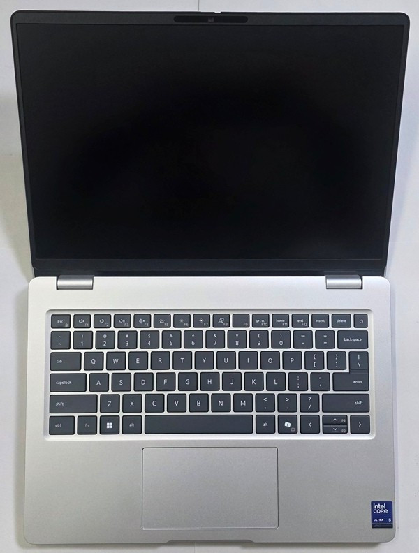 Dell Pro 14 14″ IPS LCD 1920 x 1200 Intel Core Ultra 5 16GB RAM 512GB SSD