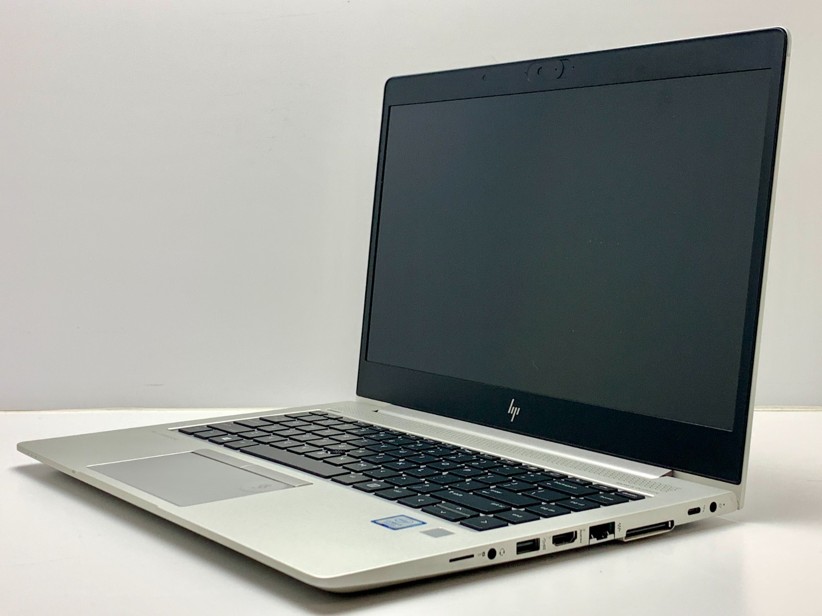 HP EliteBook 840 G6 | i5-8265U | 8GB RAM | 256GB NVMe | LINUX