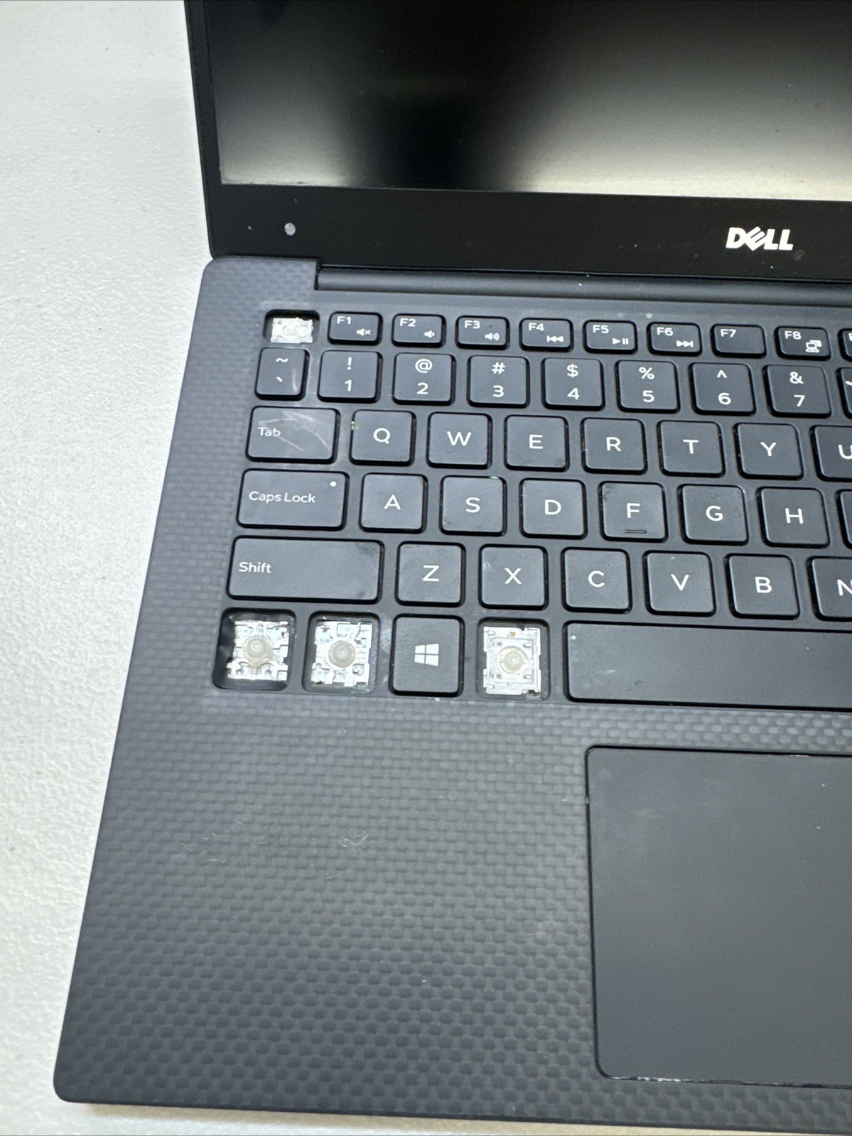 DELL XPS 13 9350 INTEL CORE I5-6200U 2.30GHZ Look At Pics To Determine Specs