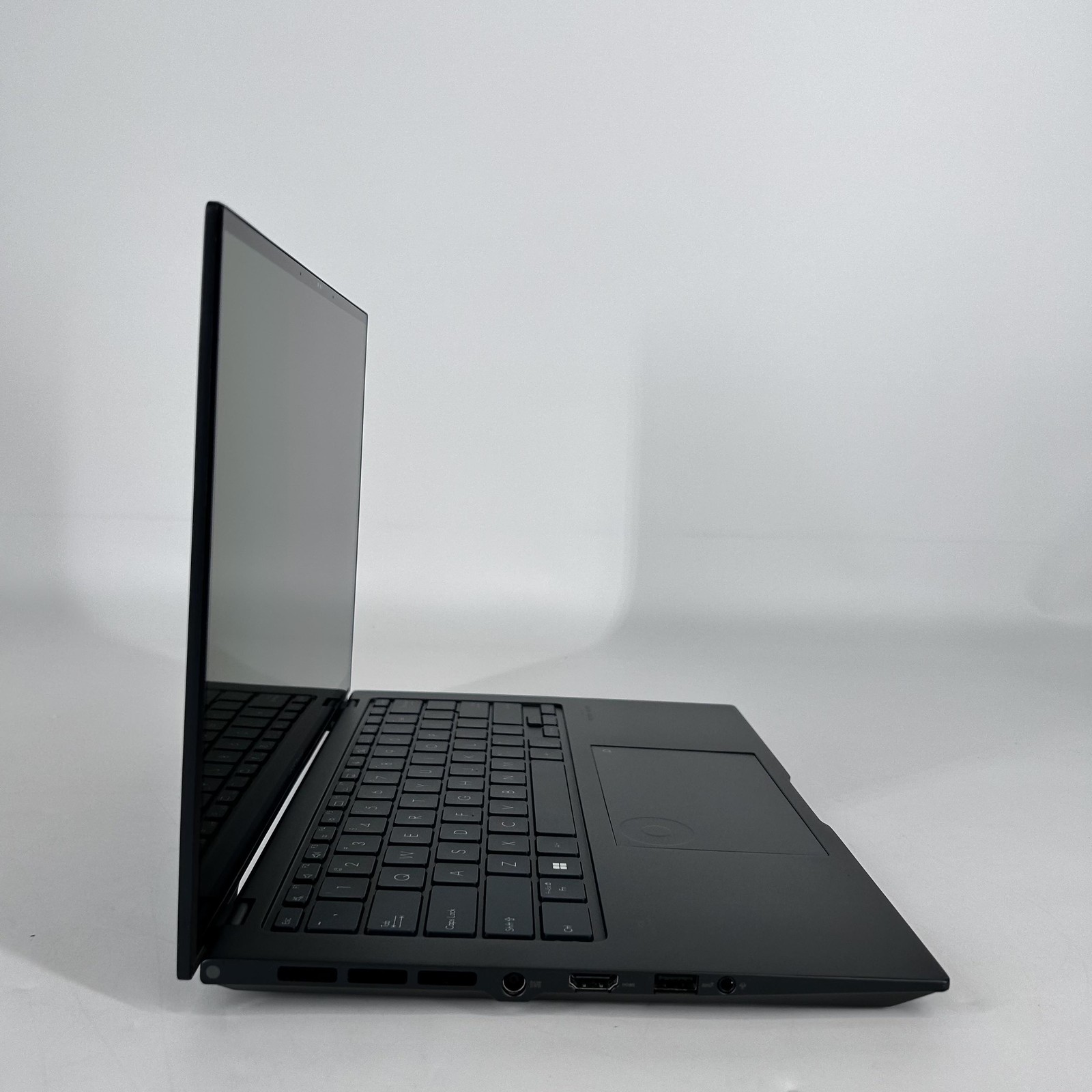 Asus Zenbook Pro 14 QHD+ 120Hz TOUCH 2.6 GHz i9-13900H 32GB 1TB SSD RTX 4060