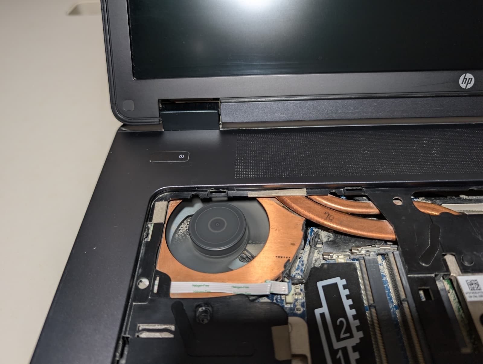 HP Zbook 17 G2 | i7-4th Gen NO RAM NO SSD | NVIDIA Quadro K4100 (4GB) | AS-IS