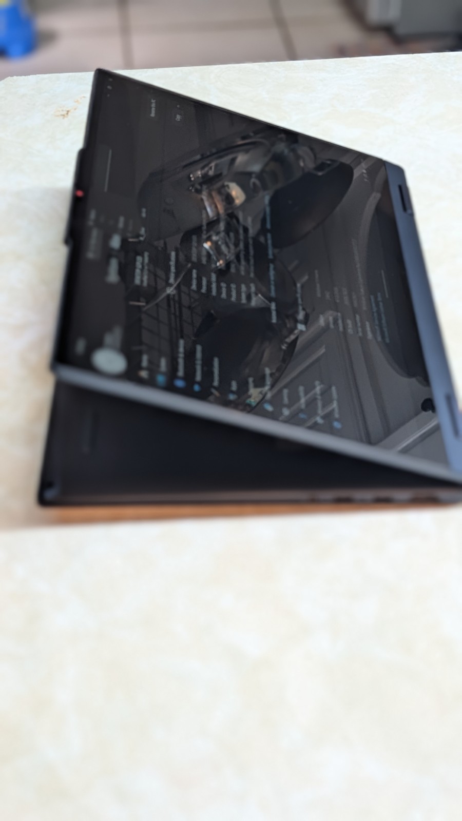 IdeaPad 5 2-in-1 14AXP10 AMD Ryzen AI 5, Cosmic Blue
