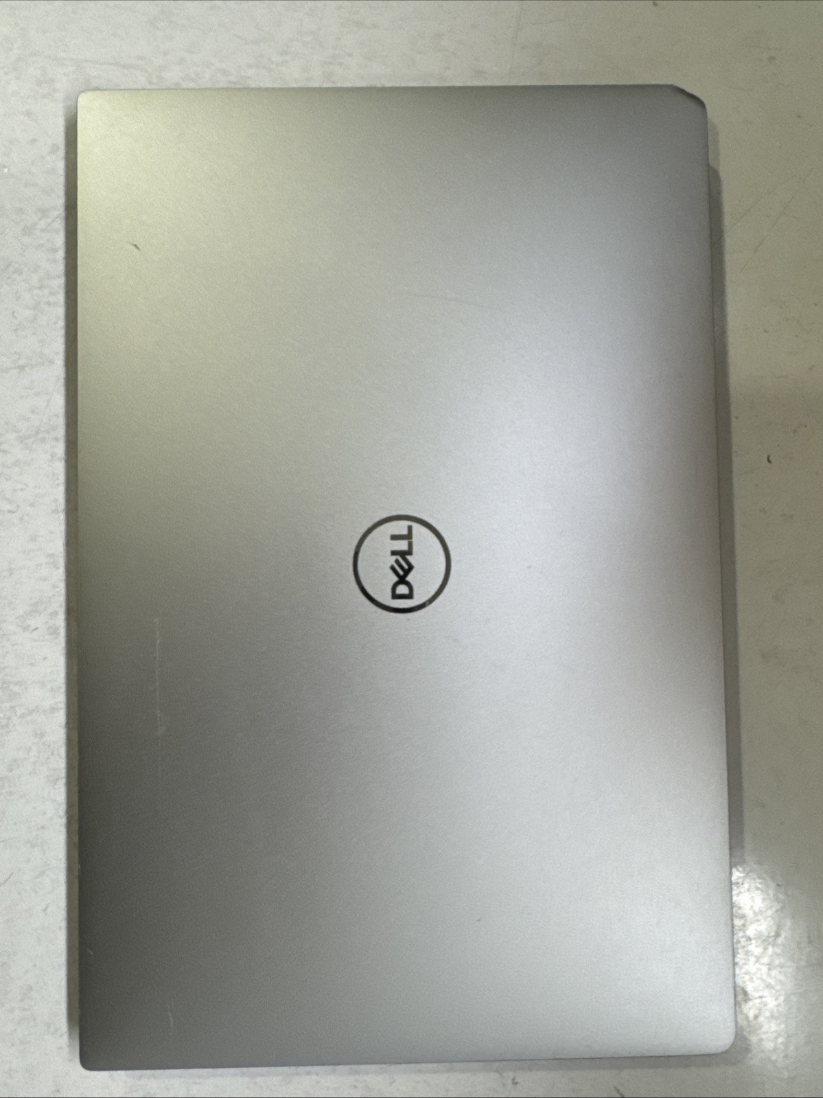 Dell XPS 15 9380 13.3 inch (No SS, Intel Core i7 8th Gen, 16GB) For Part