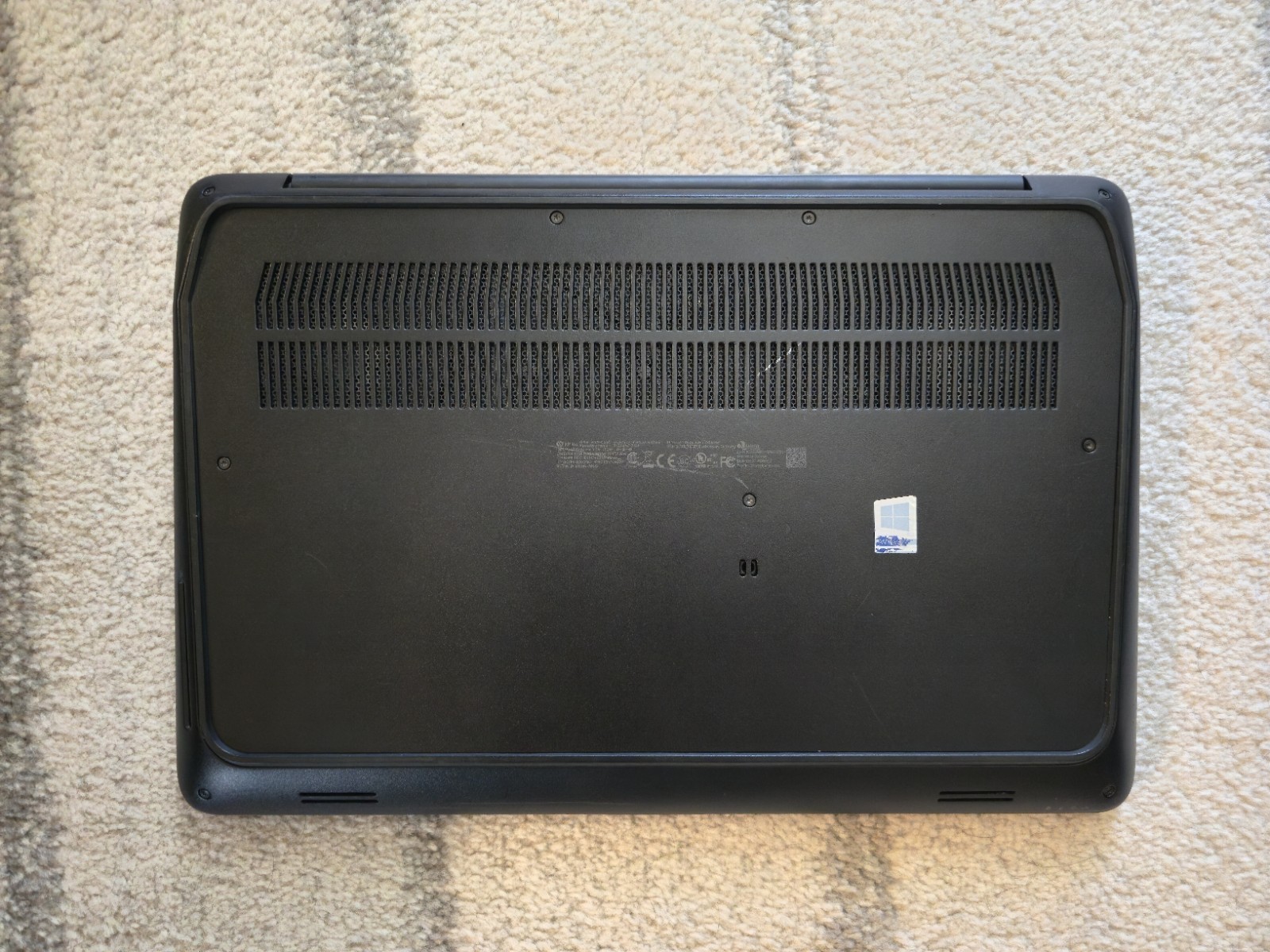 **READ** HP ZBook 15 G4 15.6″ Xeon E3-1505M v6 16GB RAM 512GB SSD Quadro M1200