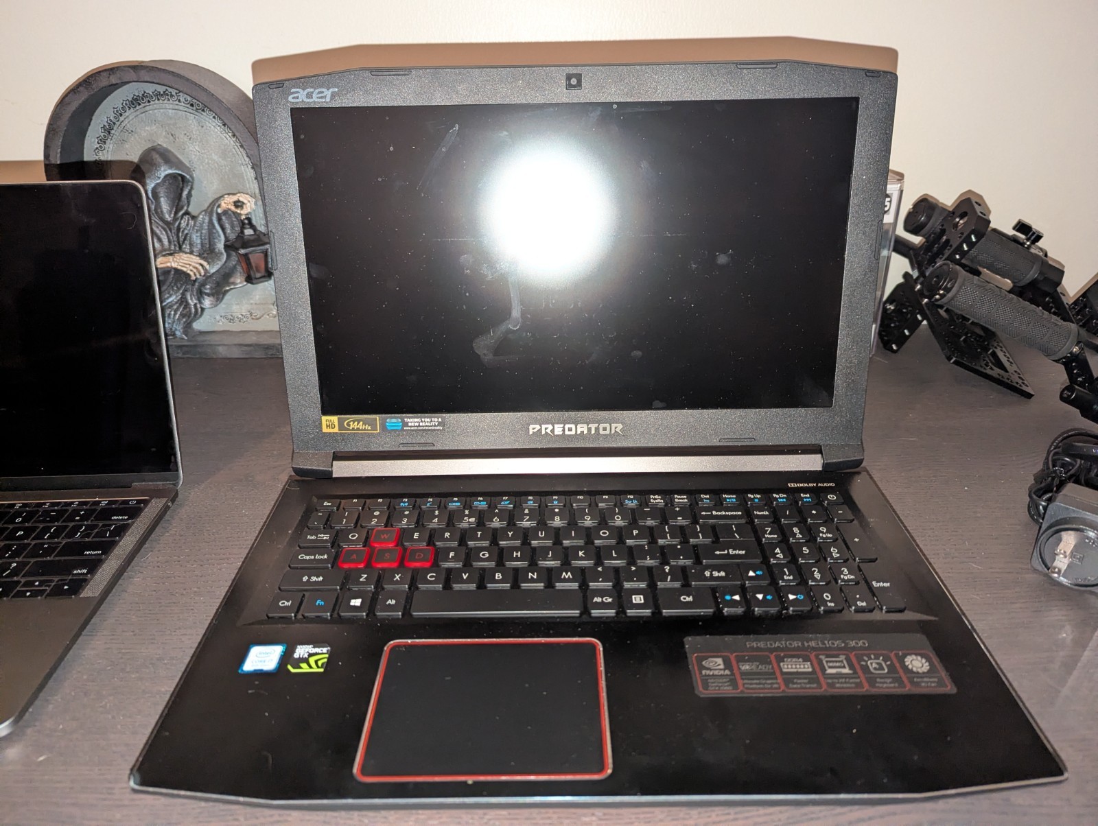 Acer Predator Helios 300 Laptop Nvidia GeForce GTX 1060 Backlit Keyboard
