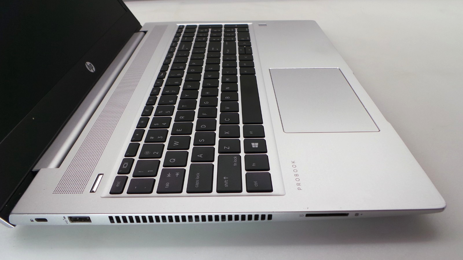HP ProBook 455 G6 | 15.6″ | AMD Ryzen 5 2500U | 8GB RAM 256GB NVMe | WIN 11 PRO