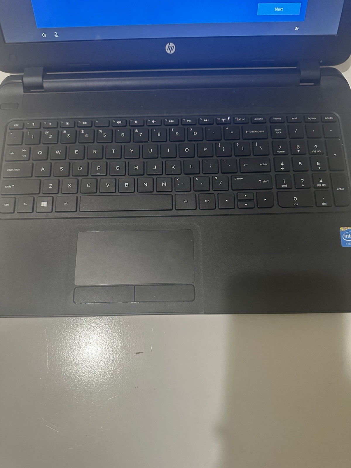 HP 15-F209WM Intel Celeron N2840 2.16GHz 4 GB