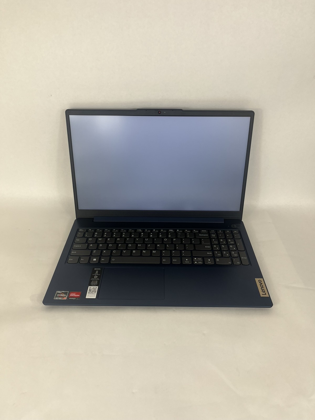 Ideapad Slim 3 15ABR8 15.6in FHD AMD Ryzen 7 7730U 2GHz 16GB RAM 512GB SSD
