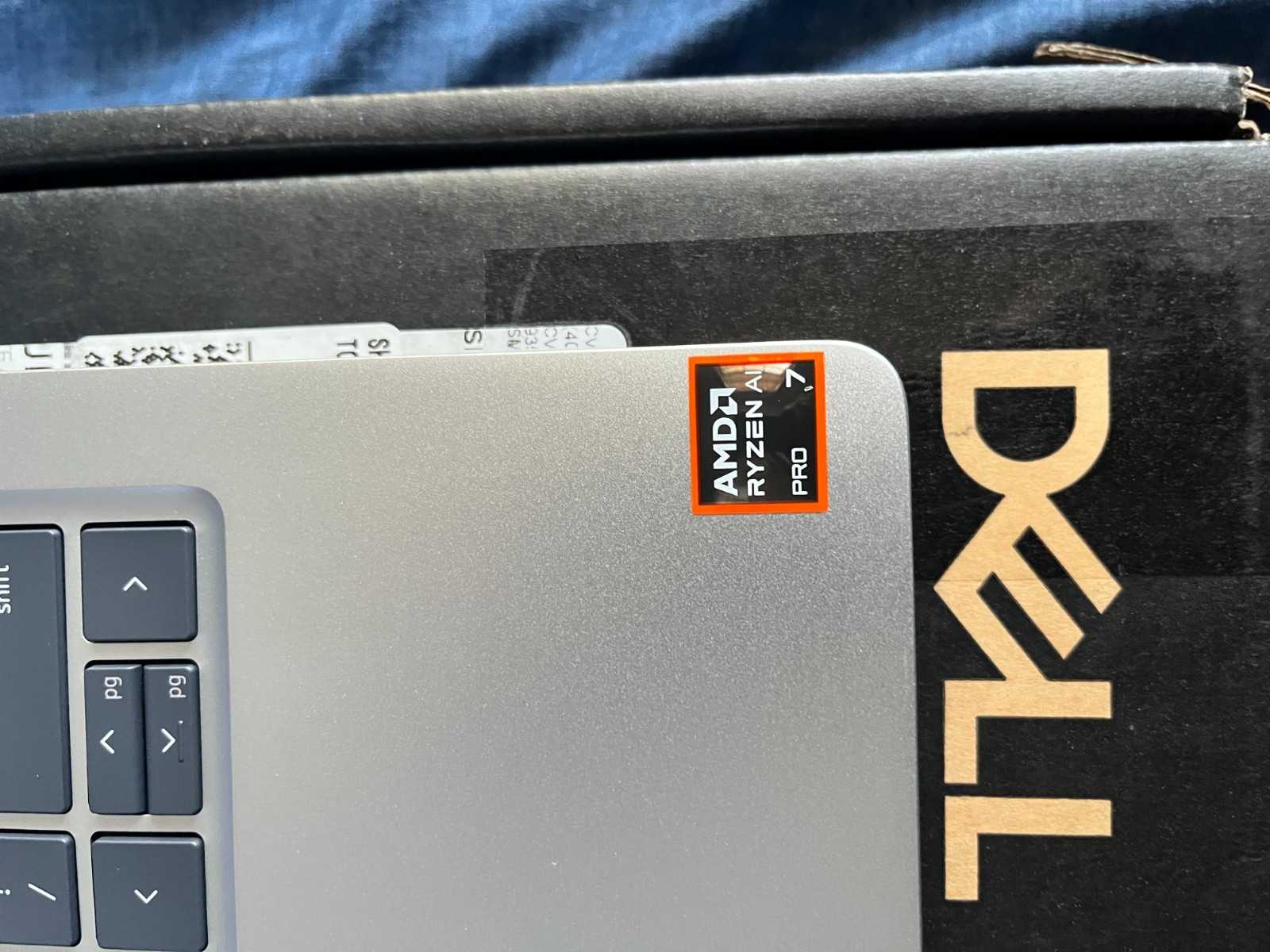 Dell Pro 13 Plus PB13255 13.3″ Copilot+ PC Notebook – AMD Ryzen 7 PRO 250 – 16 G