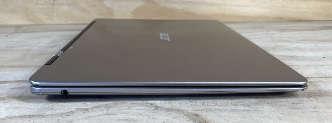 Acer Aspire s3 series Intel core I3@4gen FOR PARTS ONLY