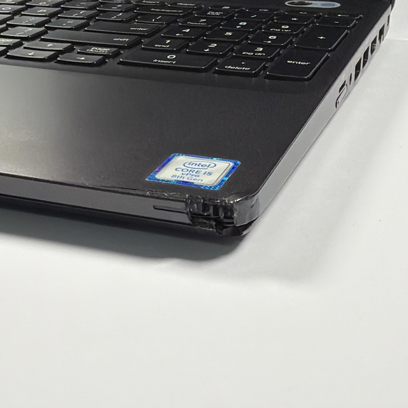 Dell Latitude 5500 15.6″ Intel Core i5-8365U 16GB RAM 256GB NVMe Win11Pro – READ