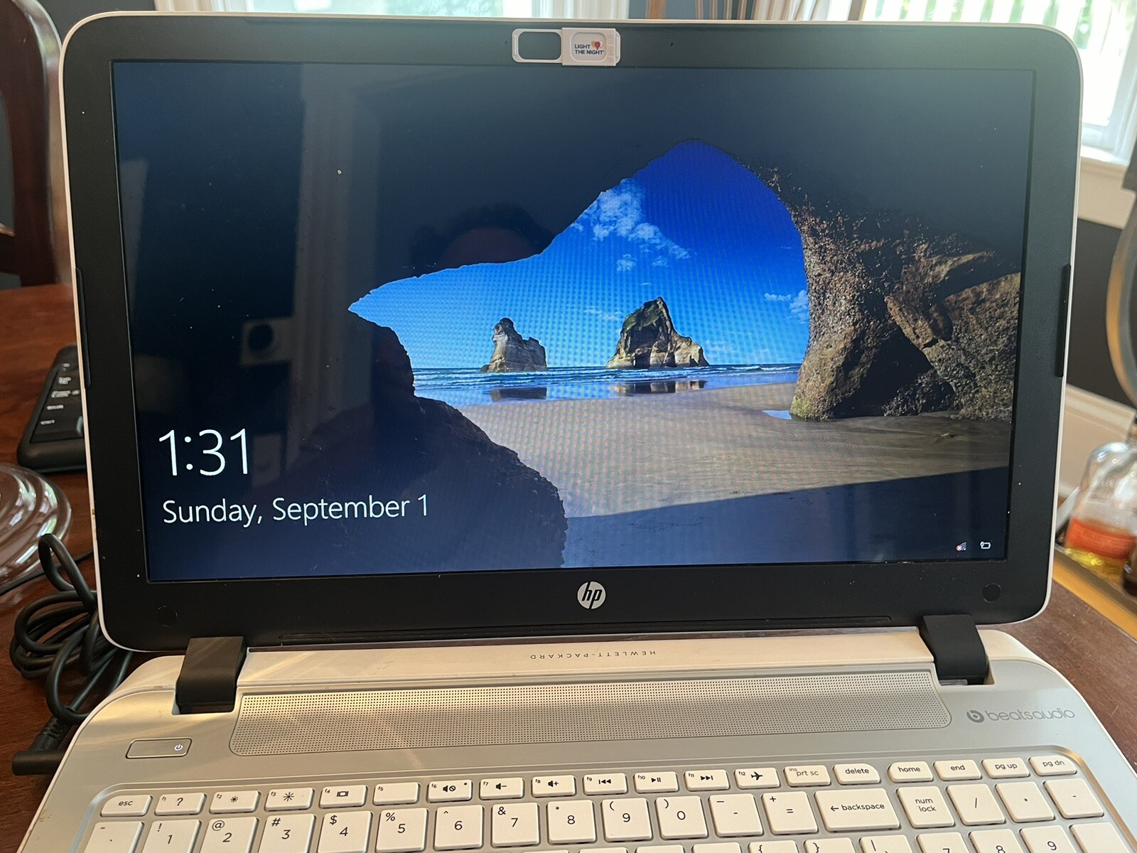 HP 15-P000 CTO 15.6″ Laptop 750GB HD Intel Core i3-4005U 1.70GHz 6GB RAM J3X81AV