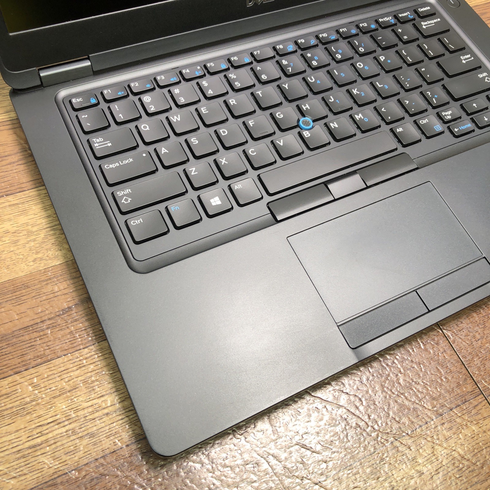 Dell Latitude 5491 14” Intel Core i7-8850H 2.6GHz 32GB RAM 512 GB SSD – No OS