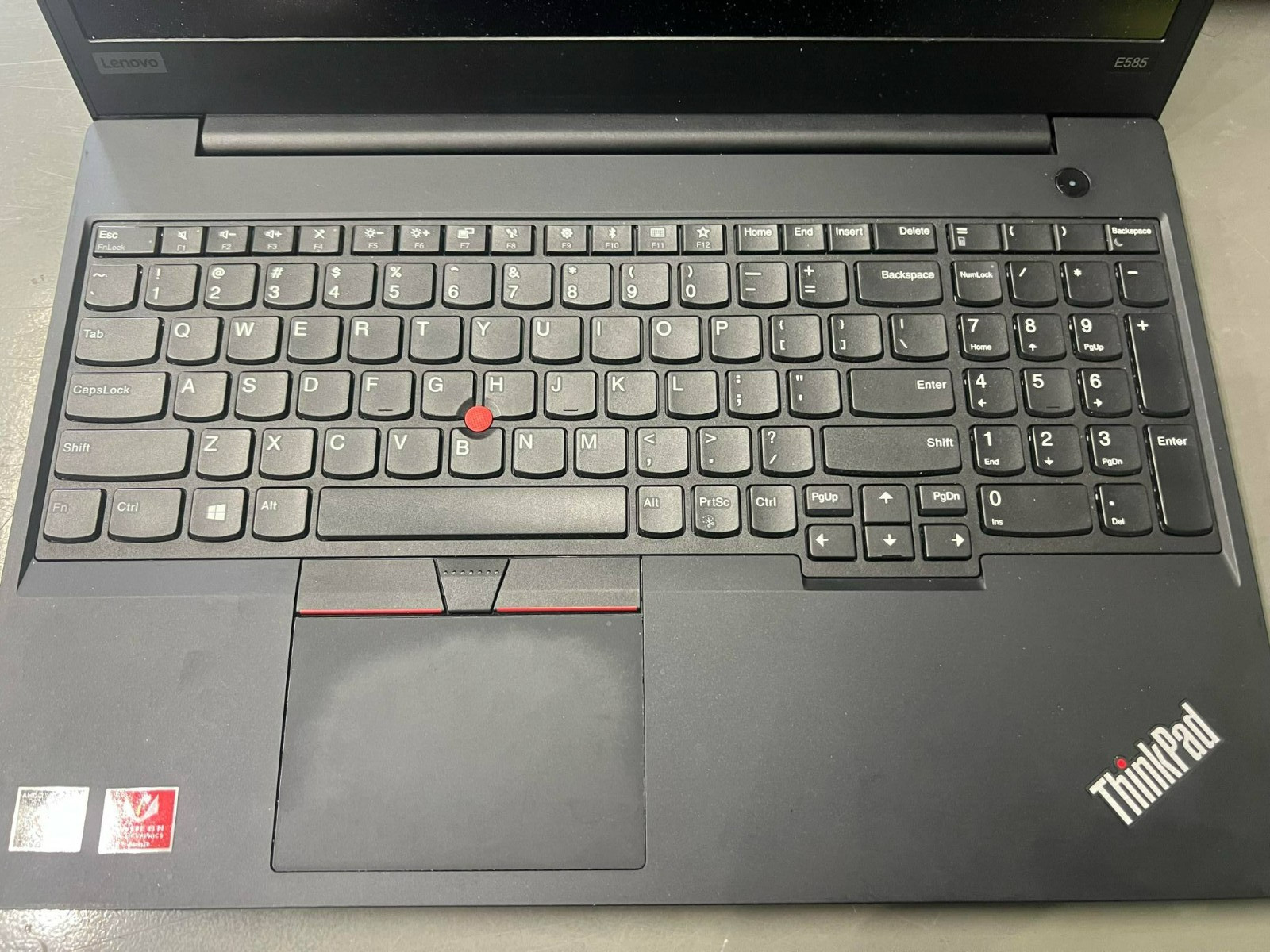 Lenovo ThinkPad AMD Ryzen 5 2500U 8GB RAM, 250GB SSD, W11Pro