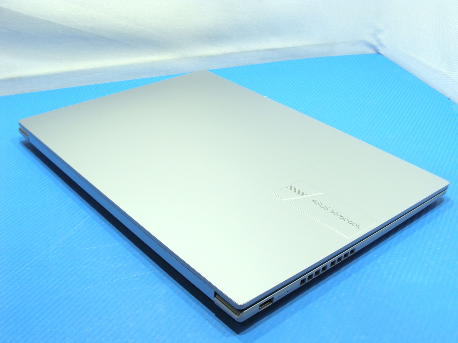 Asus VivoBook F1605VA Laptop 16″FHD+ Intel i7-13620H 2.4GHz 16GB 512GB Warranty