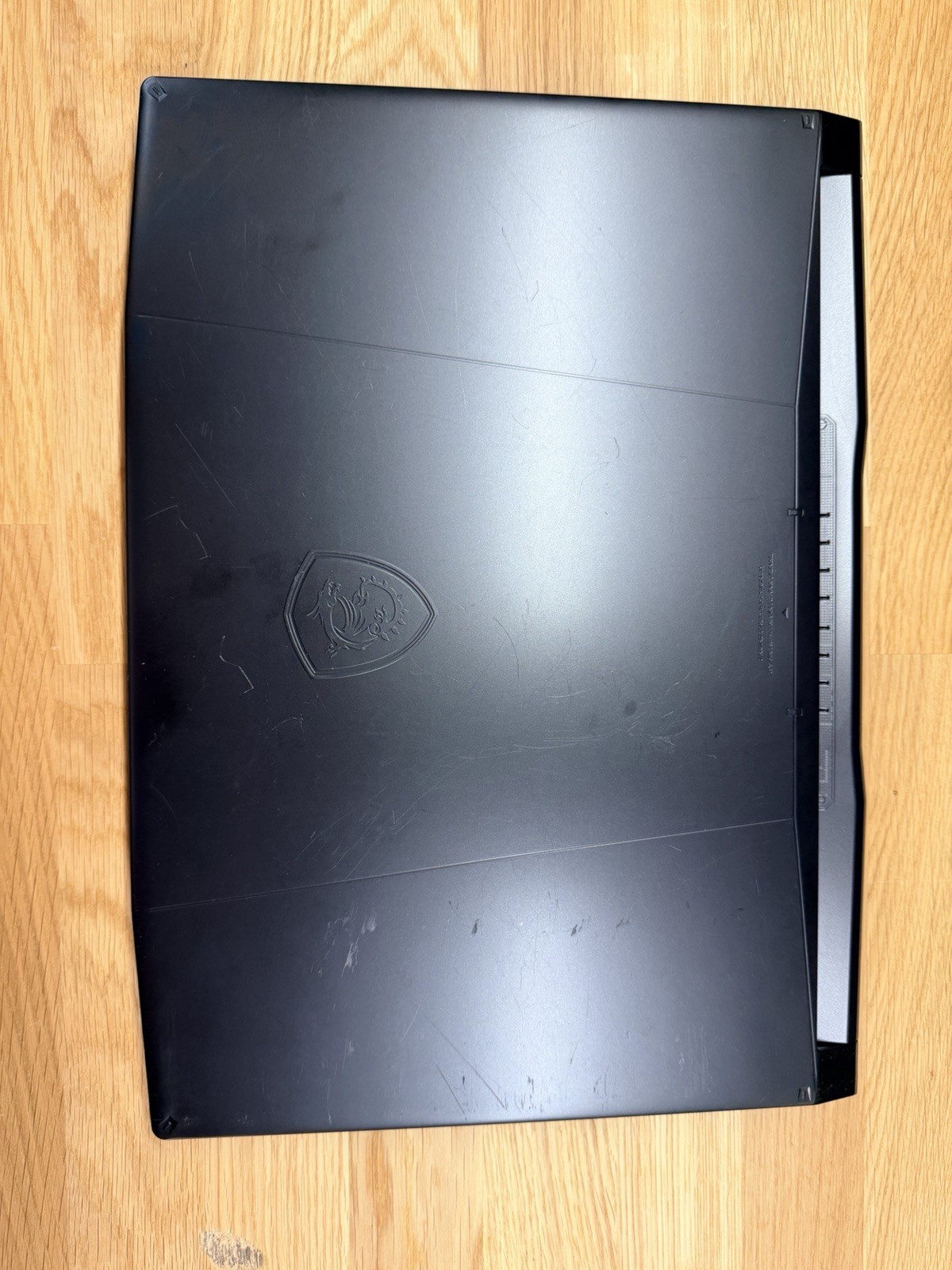 MSI Katana 15 B13VEK-1675US 15.6″ Gaming Laptopi7-13620H 4050 16GB 1TB Win11