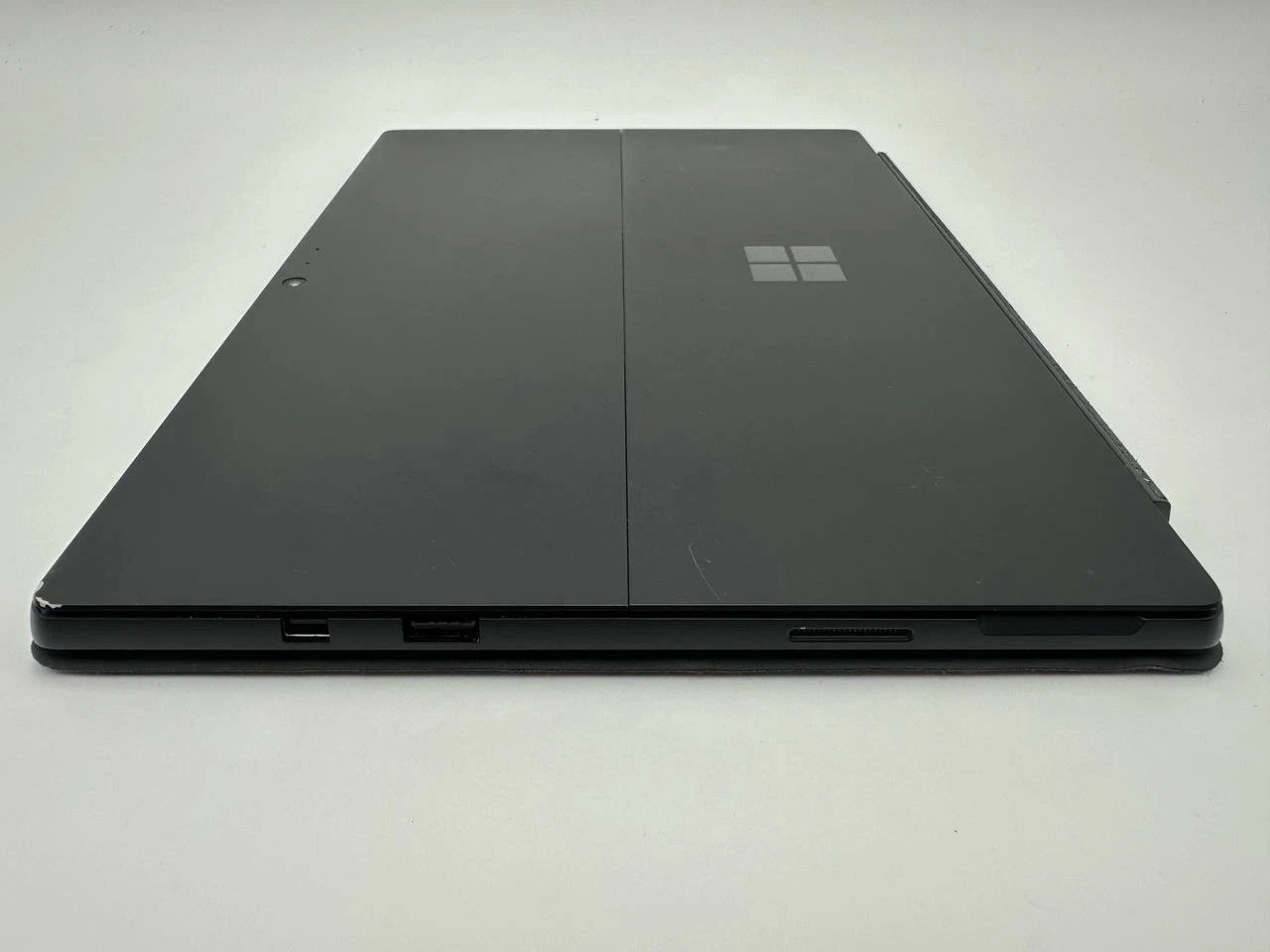Microsoft Surface Pro 4 12.3″ Touch i7-6650U 16GB RAM 512GB SSD Windows 11 Pro