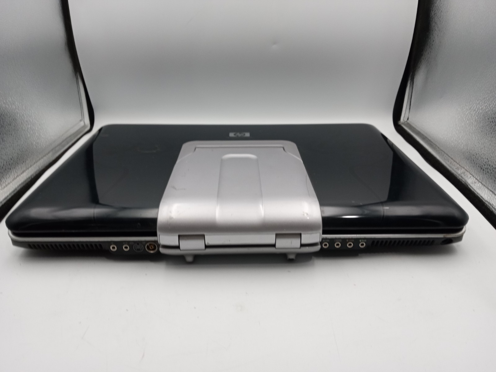 HP Pavilion HDX 9000 Dragon 20″ Laptop C2D T7500 3GB RAM – PARTS / REPAIR -RR