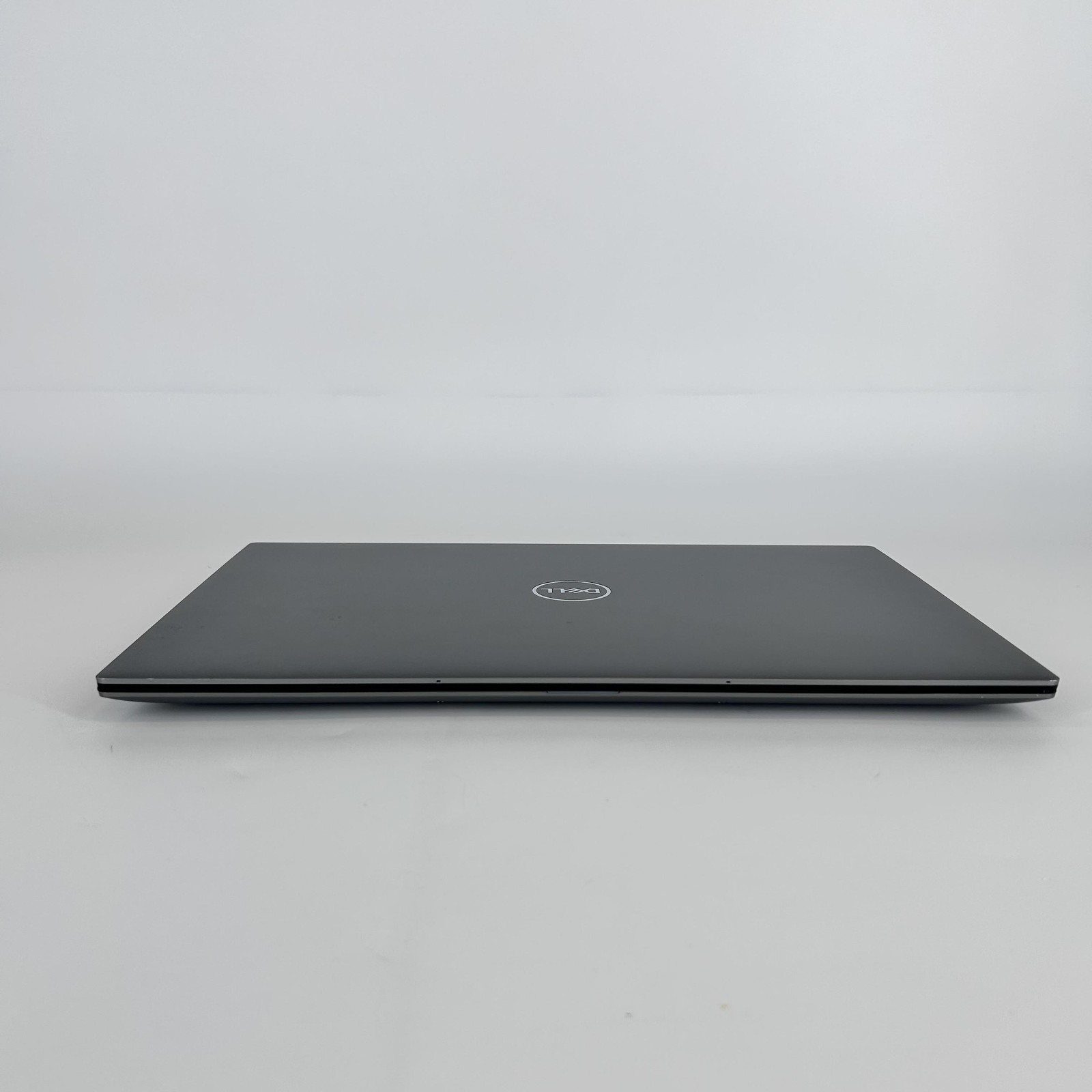 Dell Precision 5550 15.6 FHD+ i7-10750H 2.60GHz 32GB 1TB SSD Quadro T1000