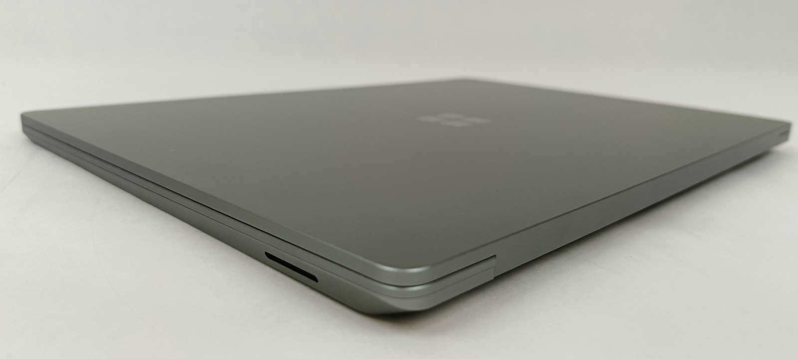 Microsoft Surface Laptop 5 13.5” Touch i5-1235U 8GB 512GB W11H Sage (Metal) U