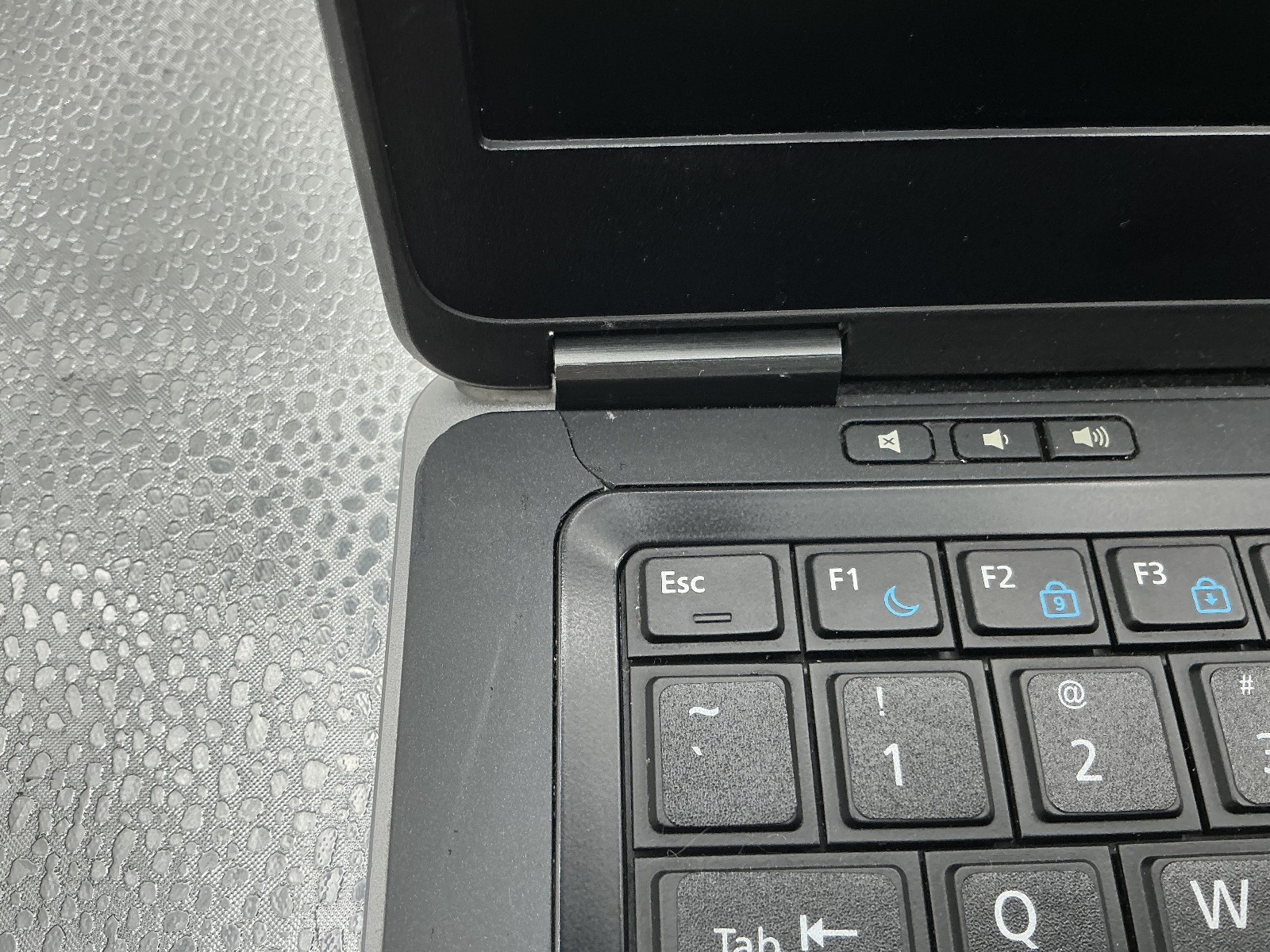 Dell Latitude E7440 14″, i5-4300U @ 1.90GHz, 8GB RAM, 250GB SSD, Win10