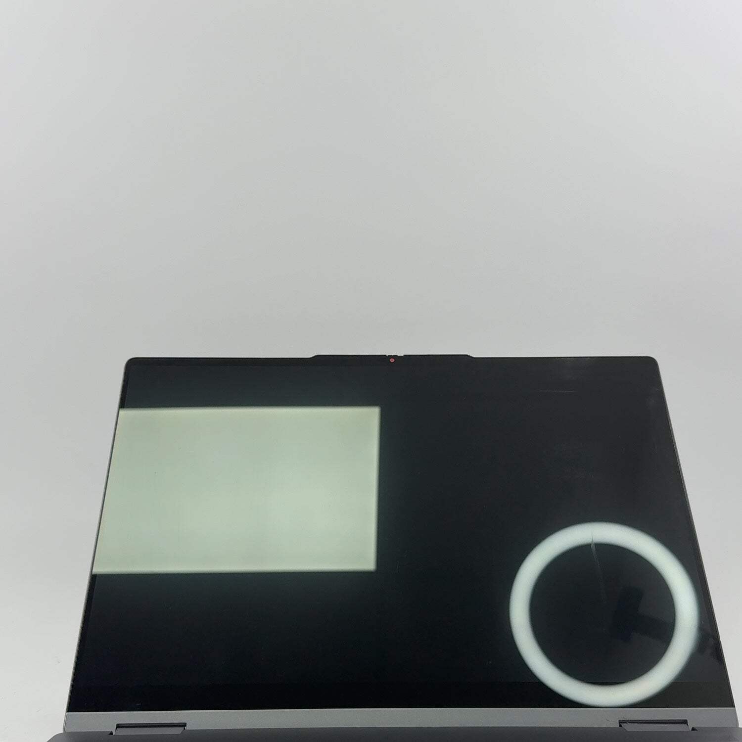 Lenovo Yoga 7i 2-in-1 16″ Core Ultra 5 226V 2.1GHz 16GB RAM 512GB SSD
