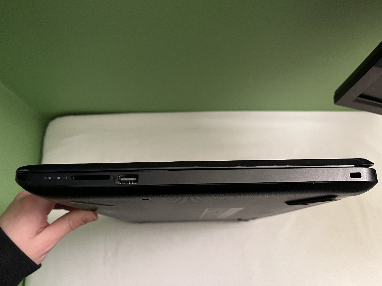 HP 4ND16UA#ABA Laptop Intel Pentium Silver N5000 4GB RAM 1TB HDD Windows 10