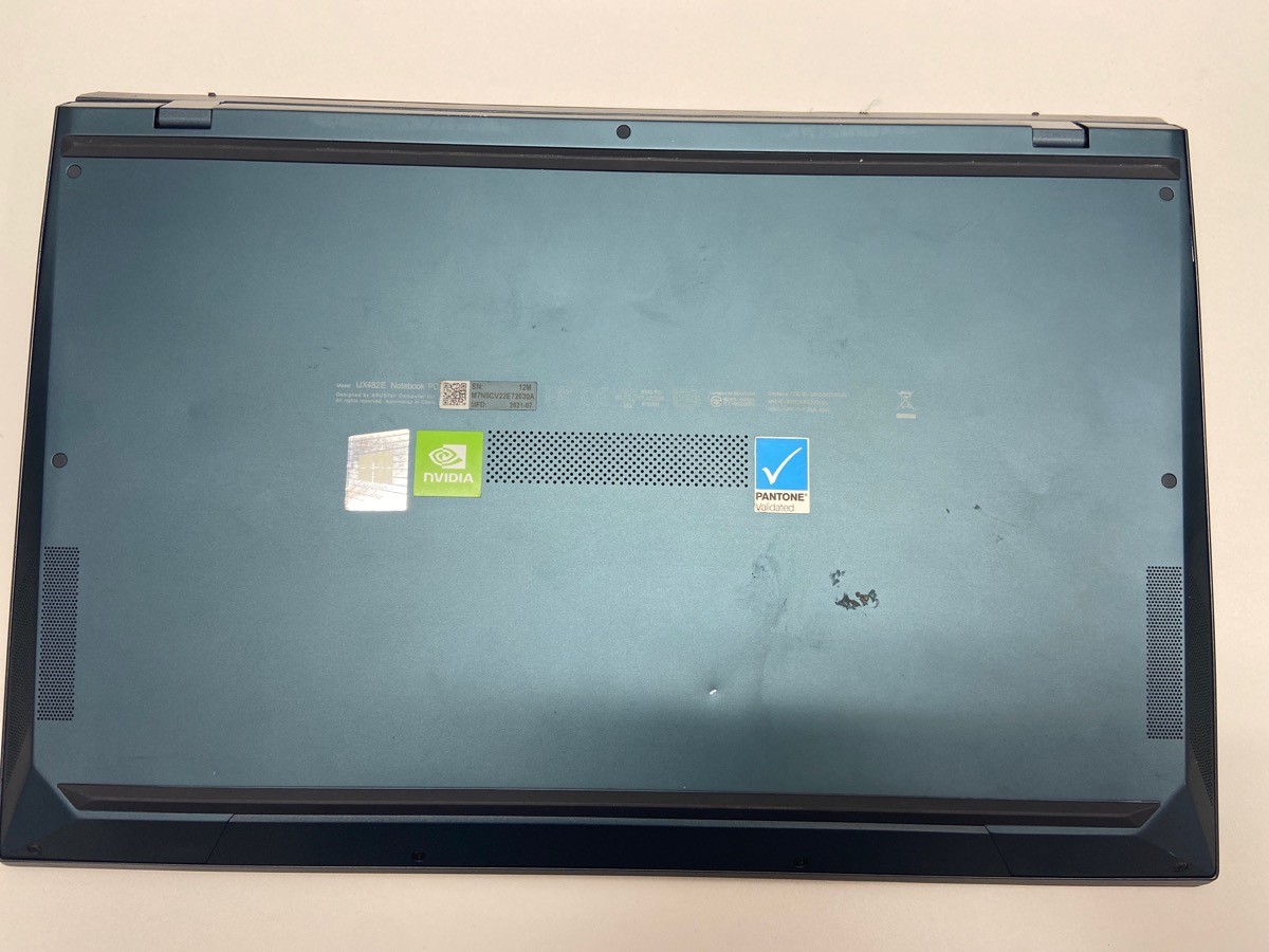 ASUS UX482E (P04024326)