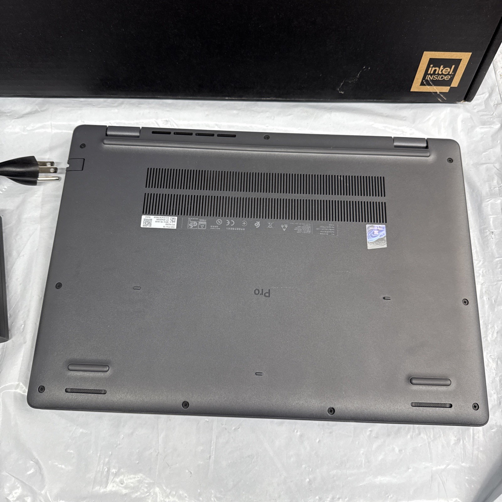 Dell Pro 16 Intel Core 3 100U 8GB 256GB SSD FHD 16″ Dell Warranty Sep-22-2026