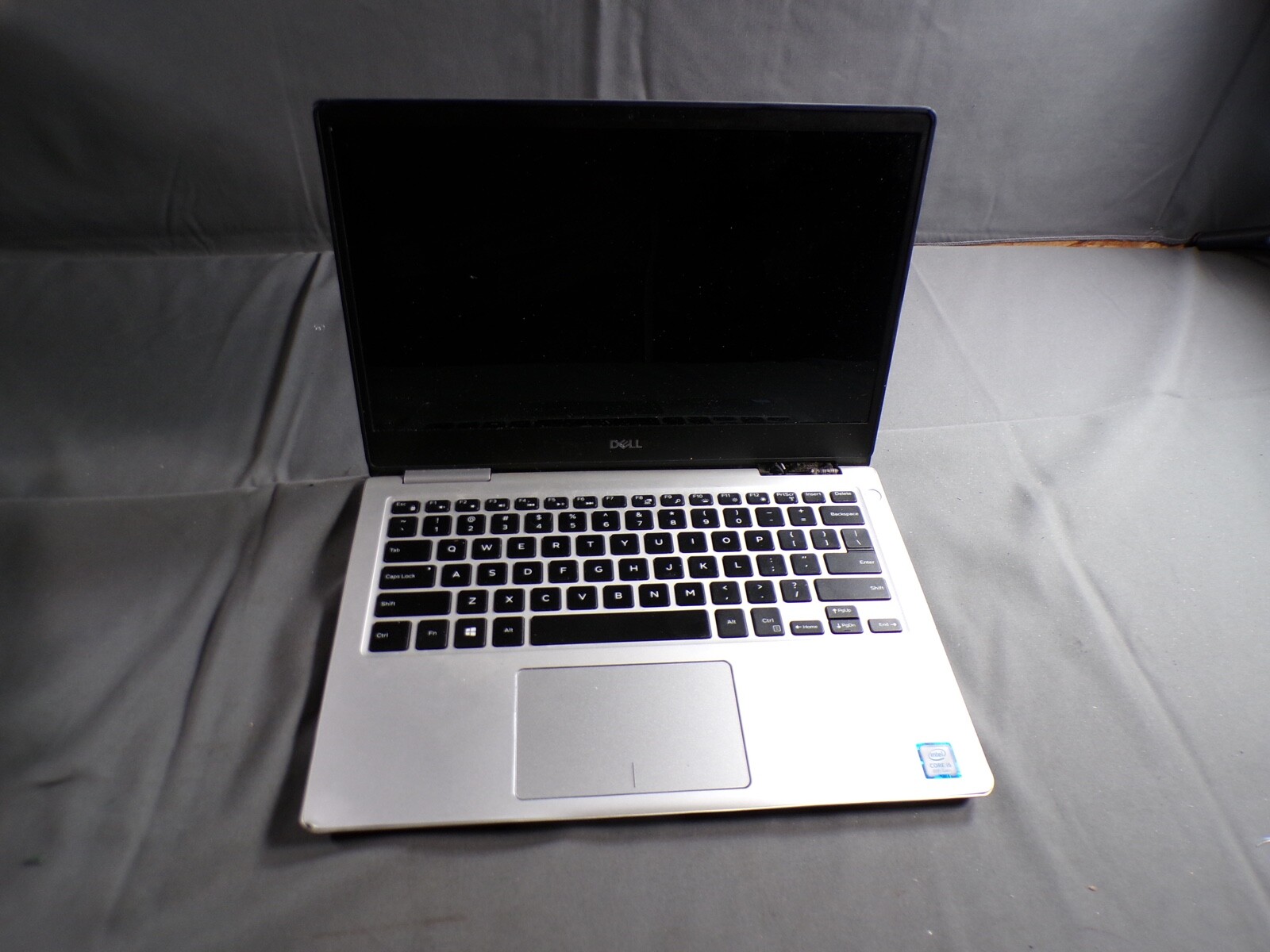** DELL INSPIRON 7380 INTEL CORE i5-8265U 1.60GHZ 8GB RAM