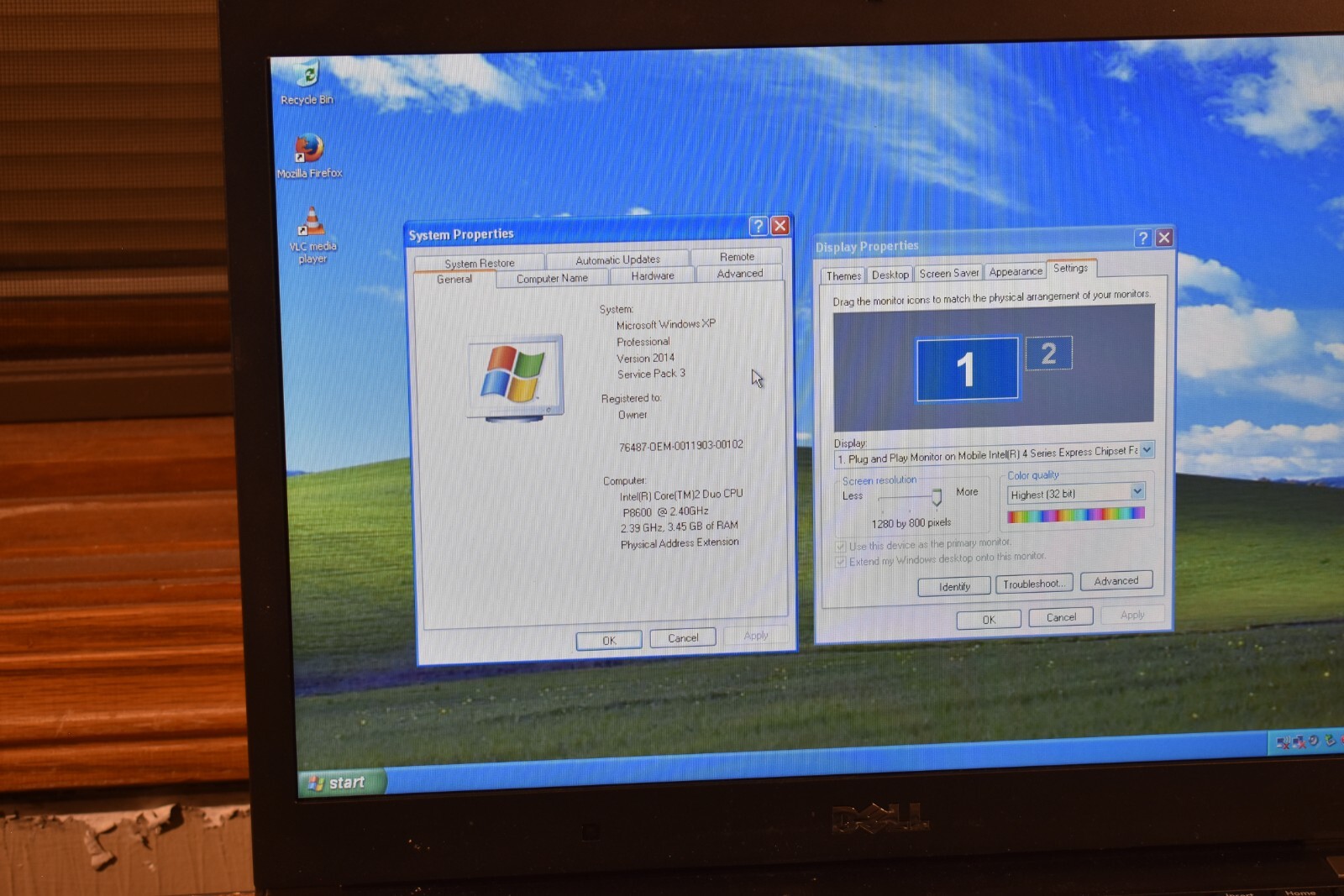Dell Latitude E6500 Core 2 Duo 2.4GHz 4GB RAM 120GB HDD Windows XP Pro 32-bit