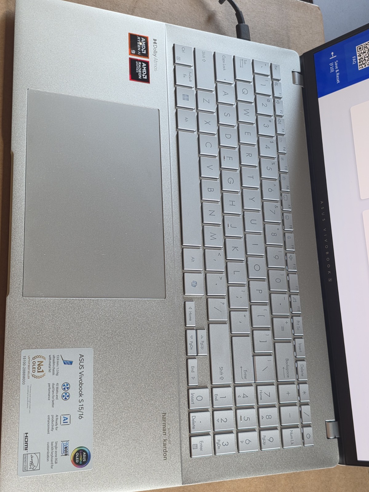ASUS Vivobook S16 16″ OLED AMD Ryzen AI 9 365 2.0GHz 32GB 1TB SSD W11H A