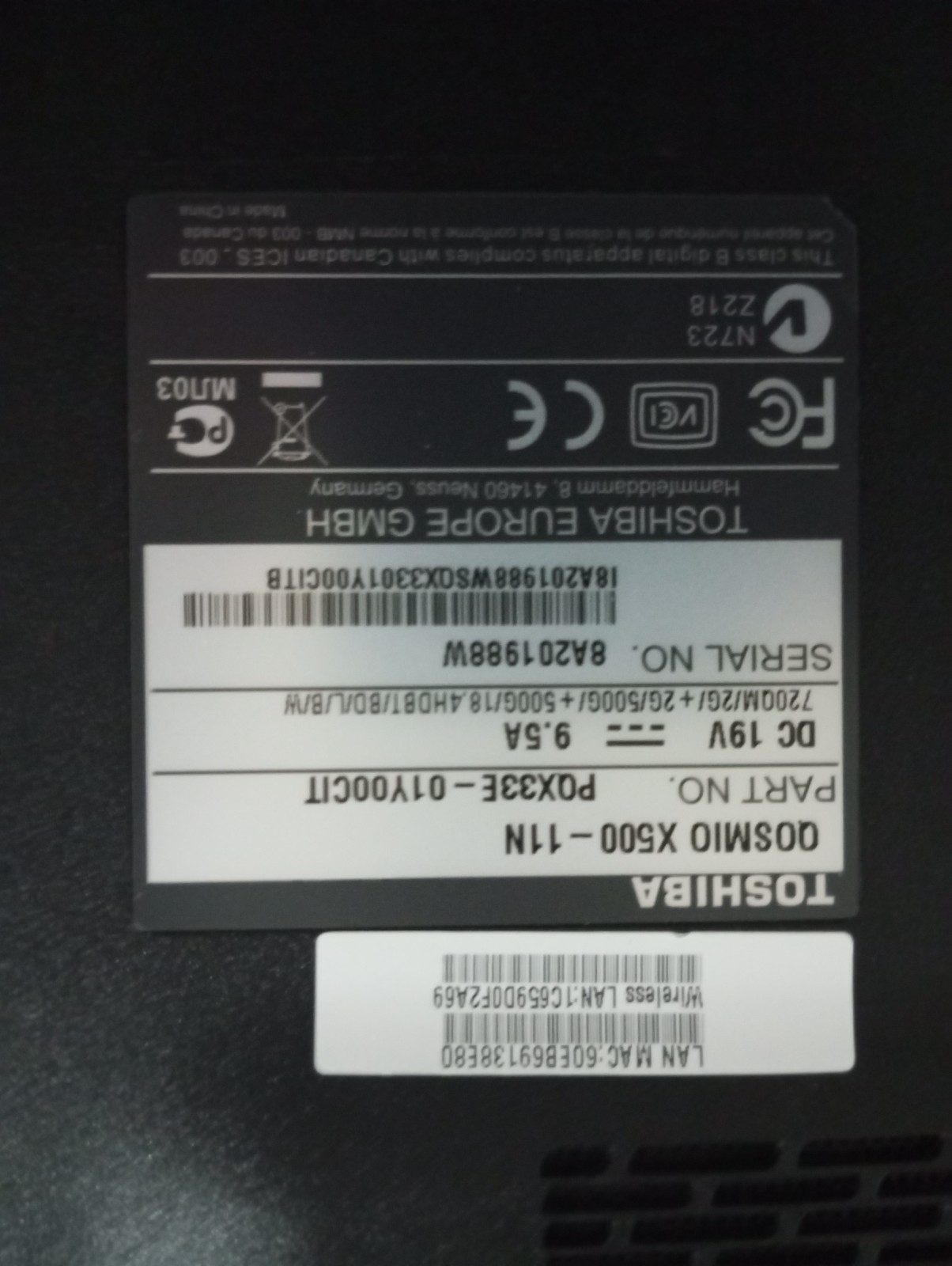 Toshiba Qosmio X500 11N 18″ i7 8gb 500+500 nvidia bluray Harman Kardon Laptop PC