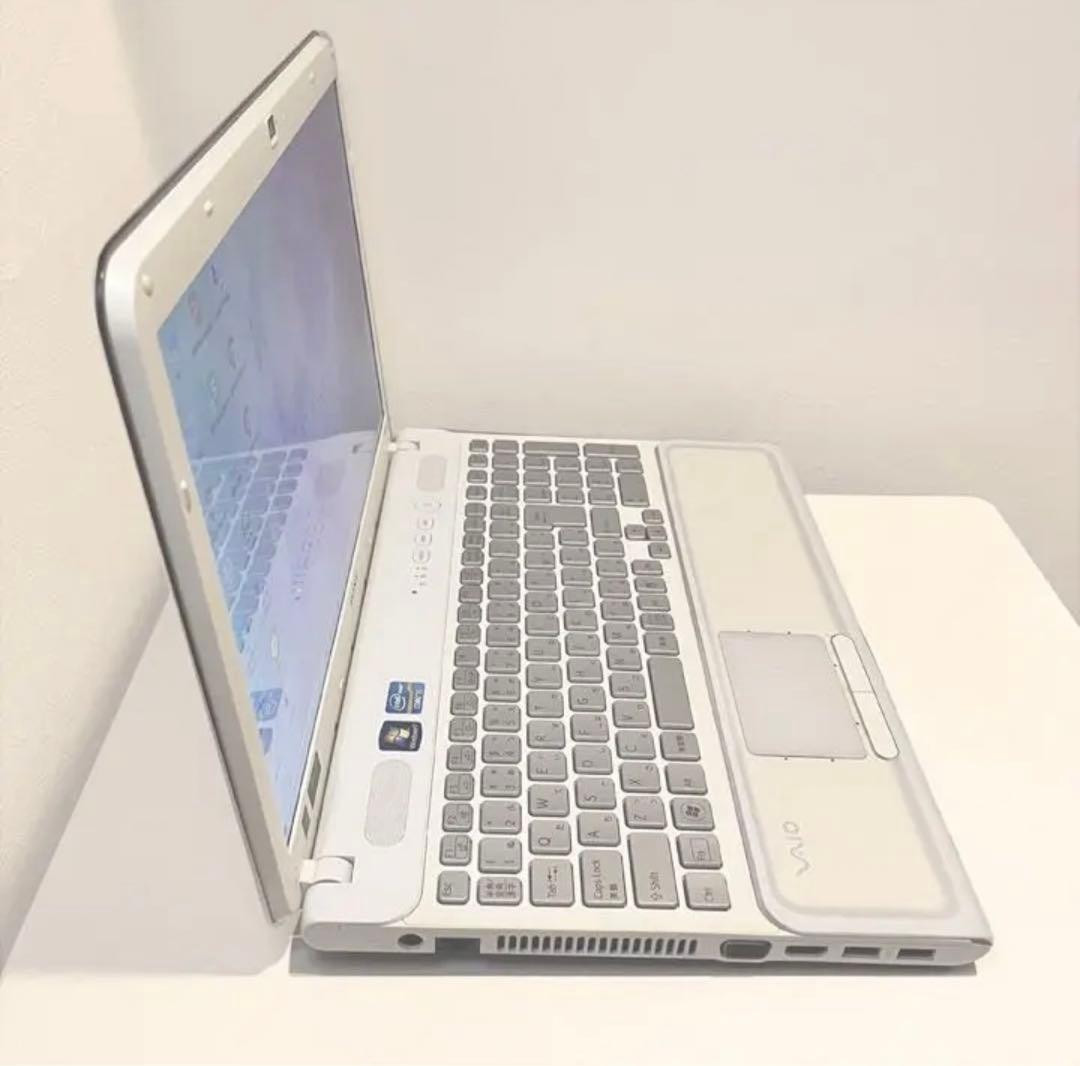 SONY VAIO VPCCB49FJ Intel Core i5 2450M 2.50 GHz RAM 8GB Used japan AC100V