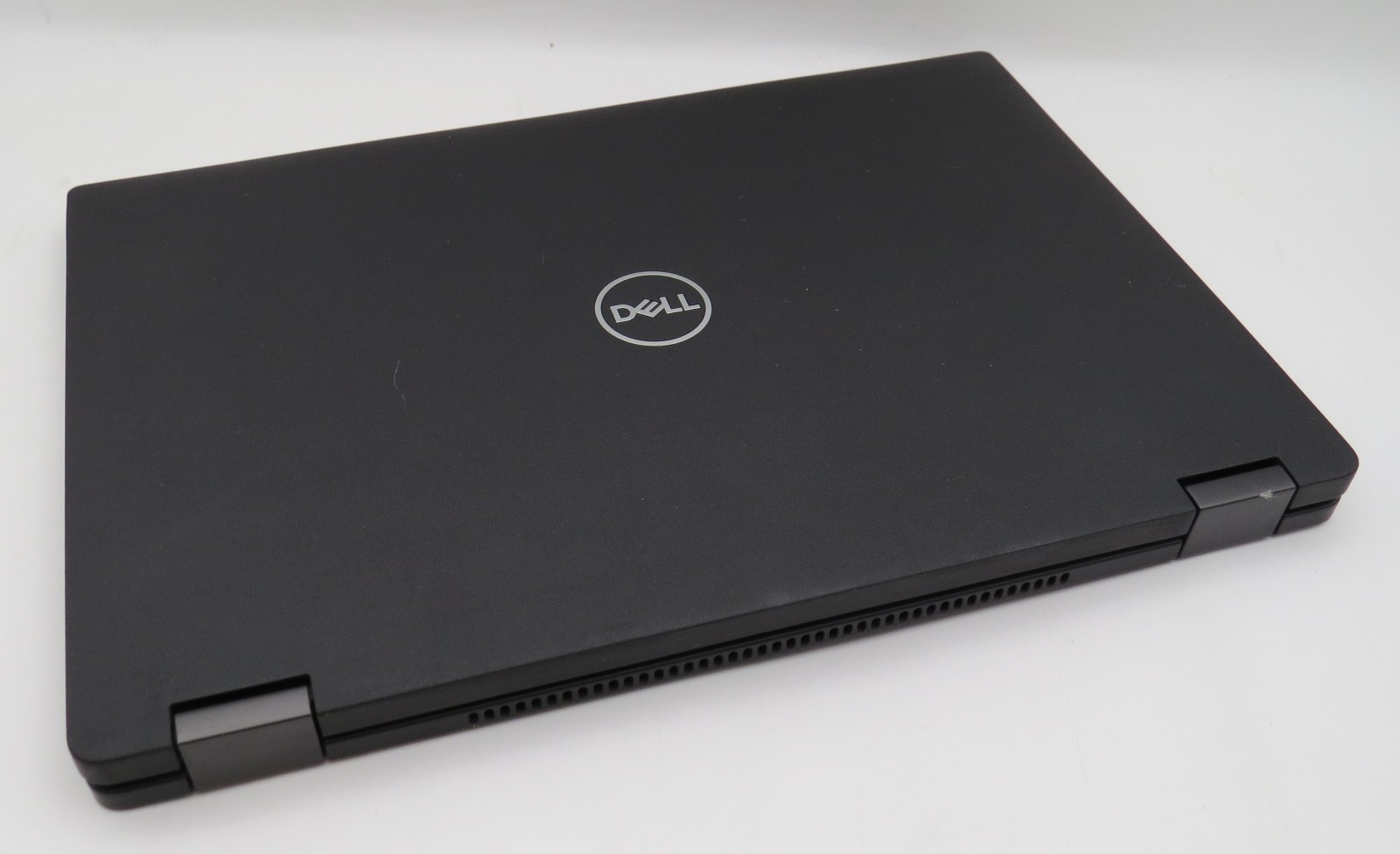 Dell Latitude 7389 i5-7300U @ 2.6GHz 8GB DDR3 256GB m2 13″ No OS/AC