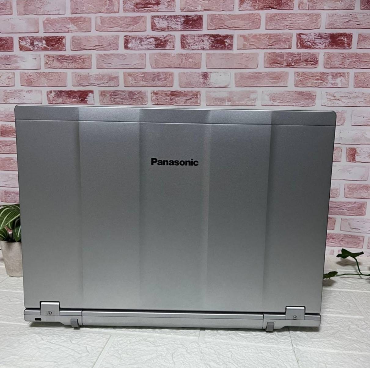 Panasonic Notebook CF-LX5 Core i5-6300U 2.4GHZ 8GB SSD 256GB Win 11 Used