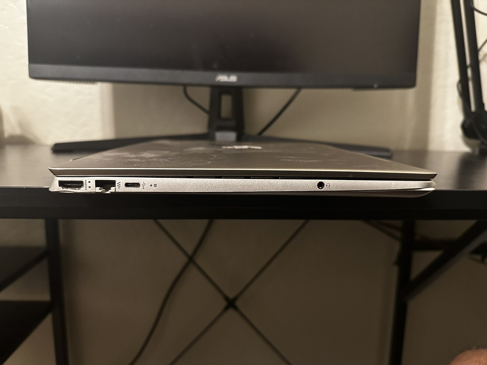 HP Pavilion 15-cs3055wm Laptop-G89IG7S9