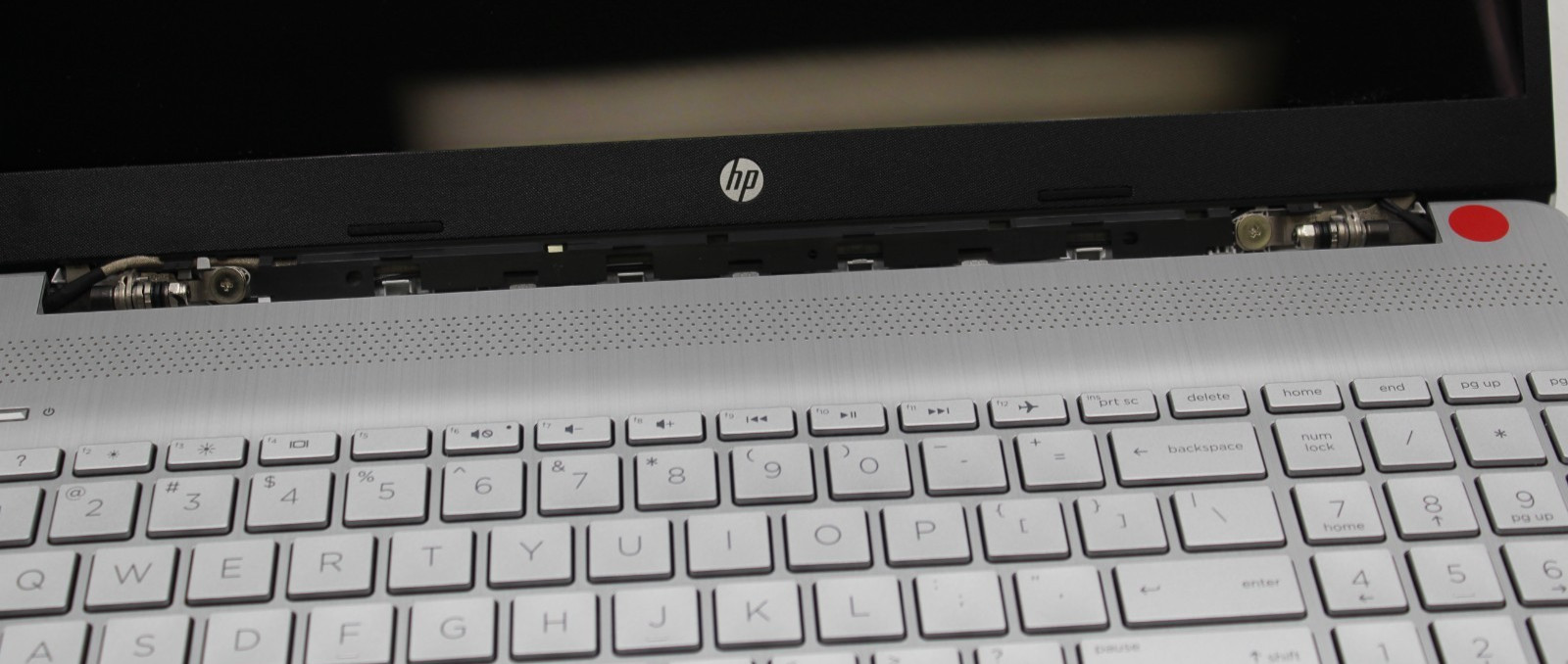 HP Laptop 15 15.6in 256 GB SSD 8 GB RAM i3-1215U 30 day warranty No OS