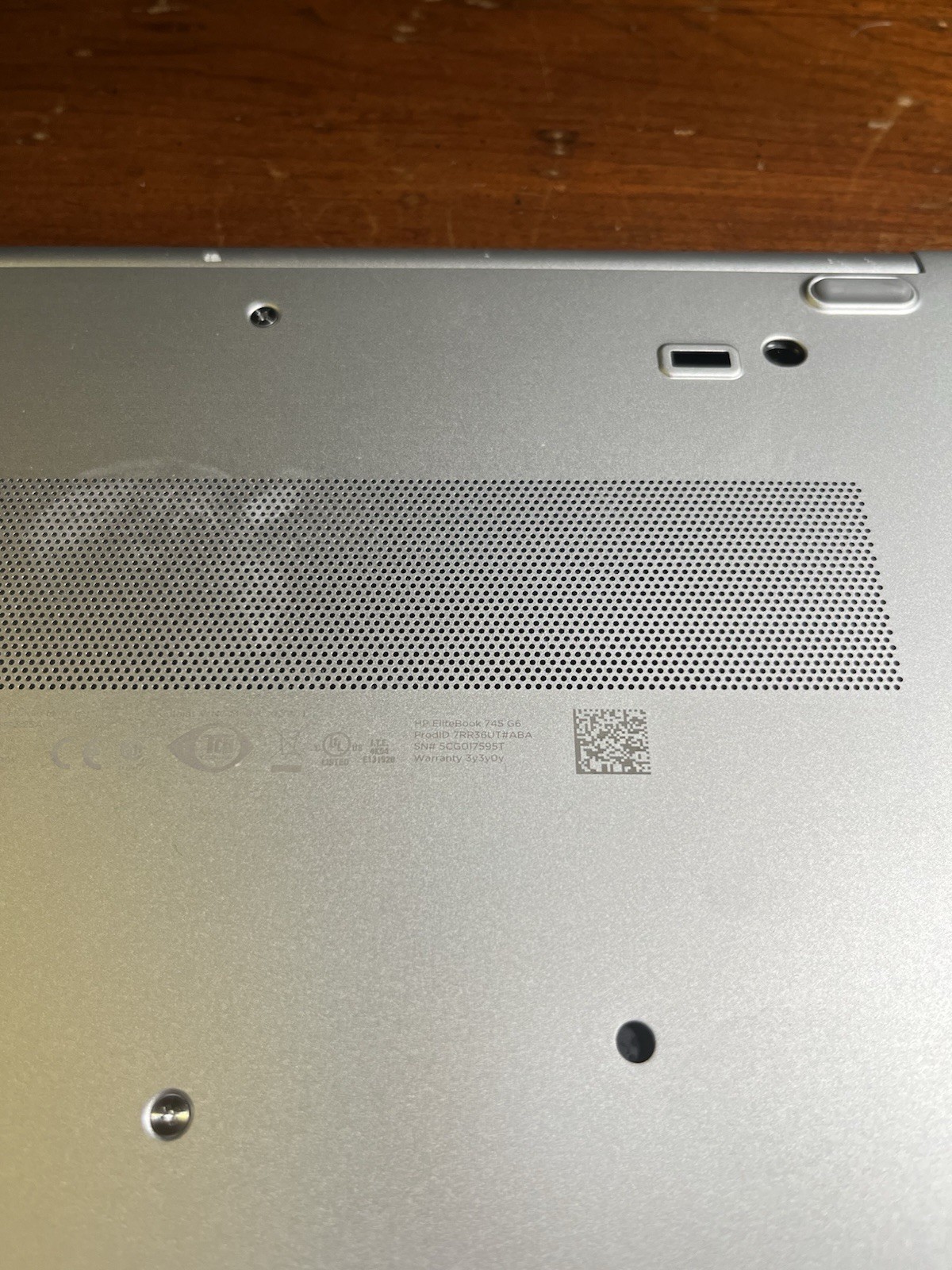 HP EliteBook 745 G6 14″ Ryzen 5 Pro 3500U 8GB RAM No SSD/Charger BIOS LOCKED
