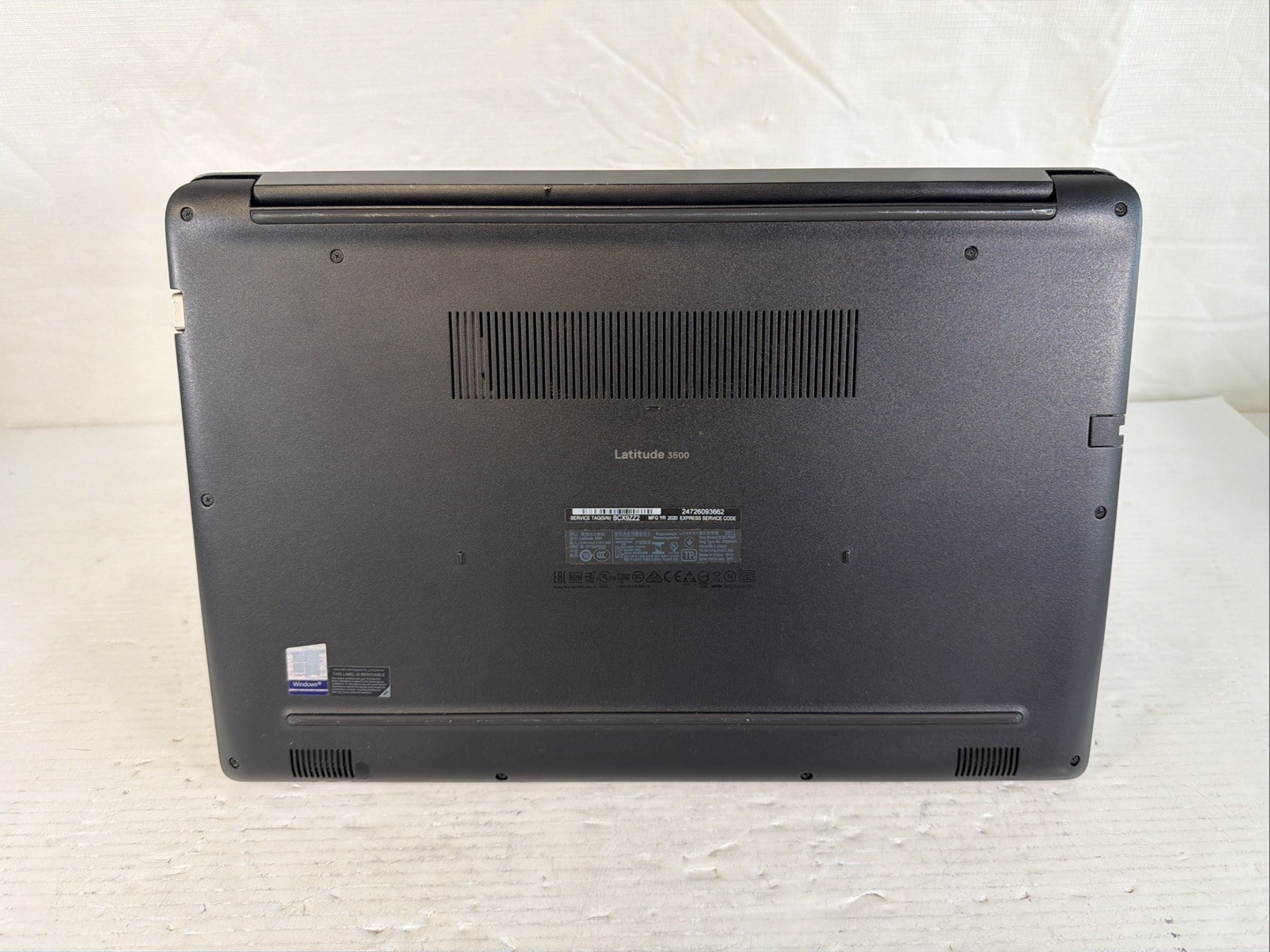 Dell Latitude 3500 15.6″ Laptop Intel Core i5-8265U 8GB 500GB SSD Windows 11 Pro