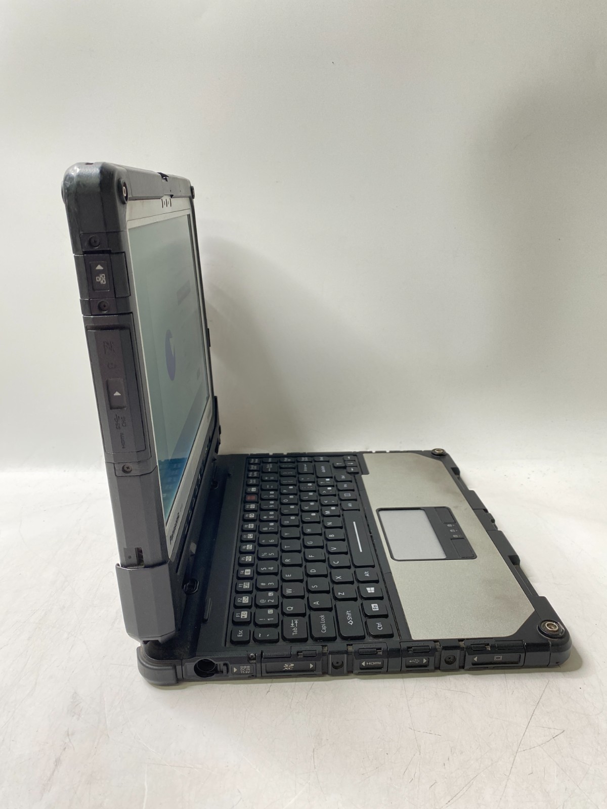 Panasonic Toughbook CF-33 Touch i5-7300U 16GB RAM 512GB SSD W11P 102% Battery