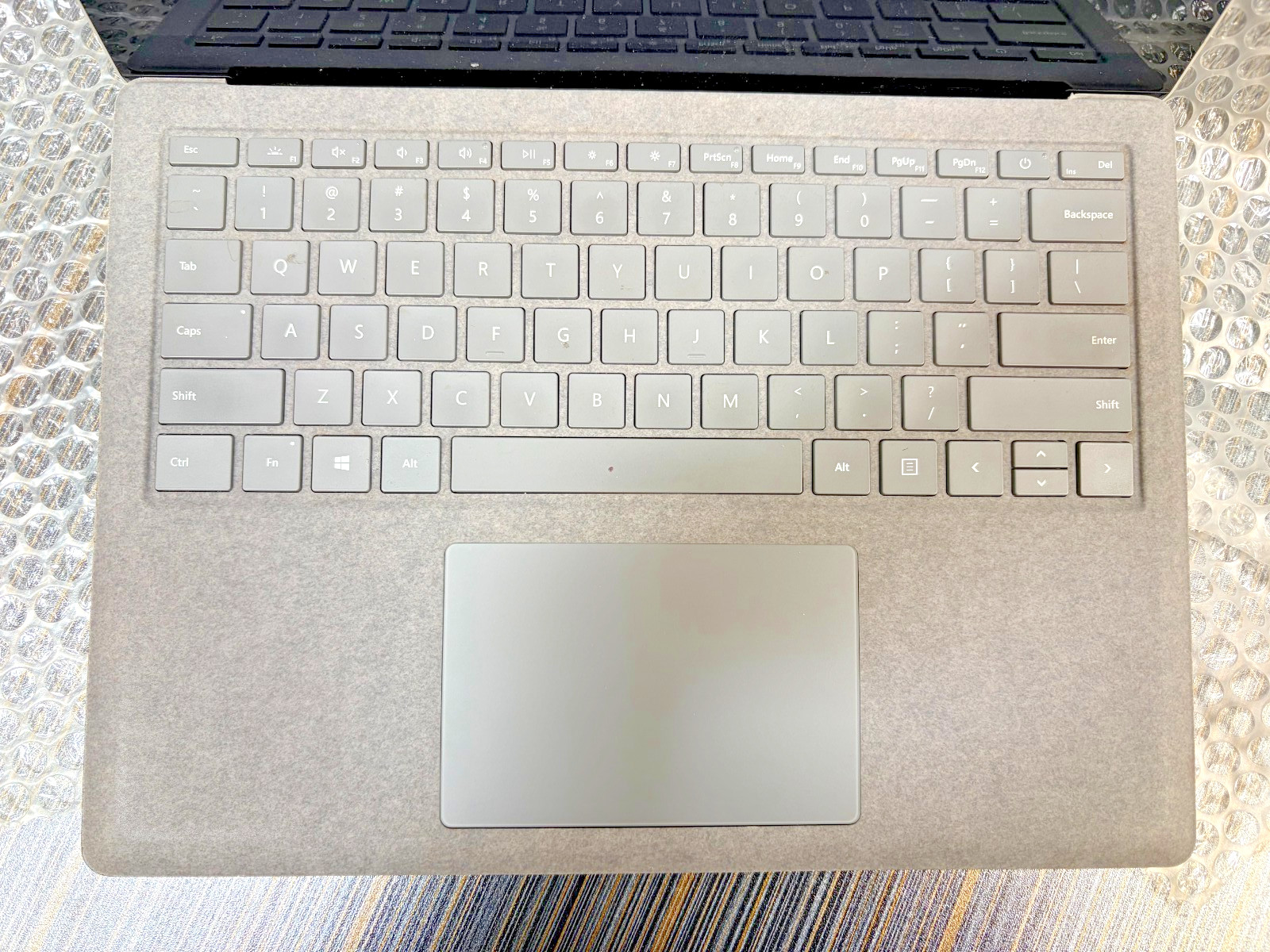 Microsofl Surface Mod:1867 017356604851 for Parts or not Working