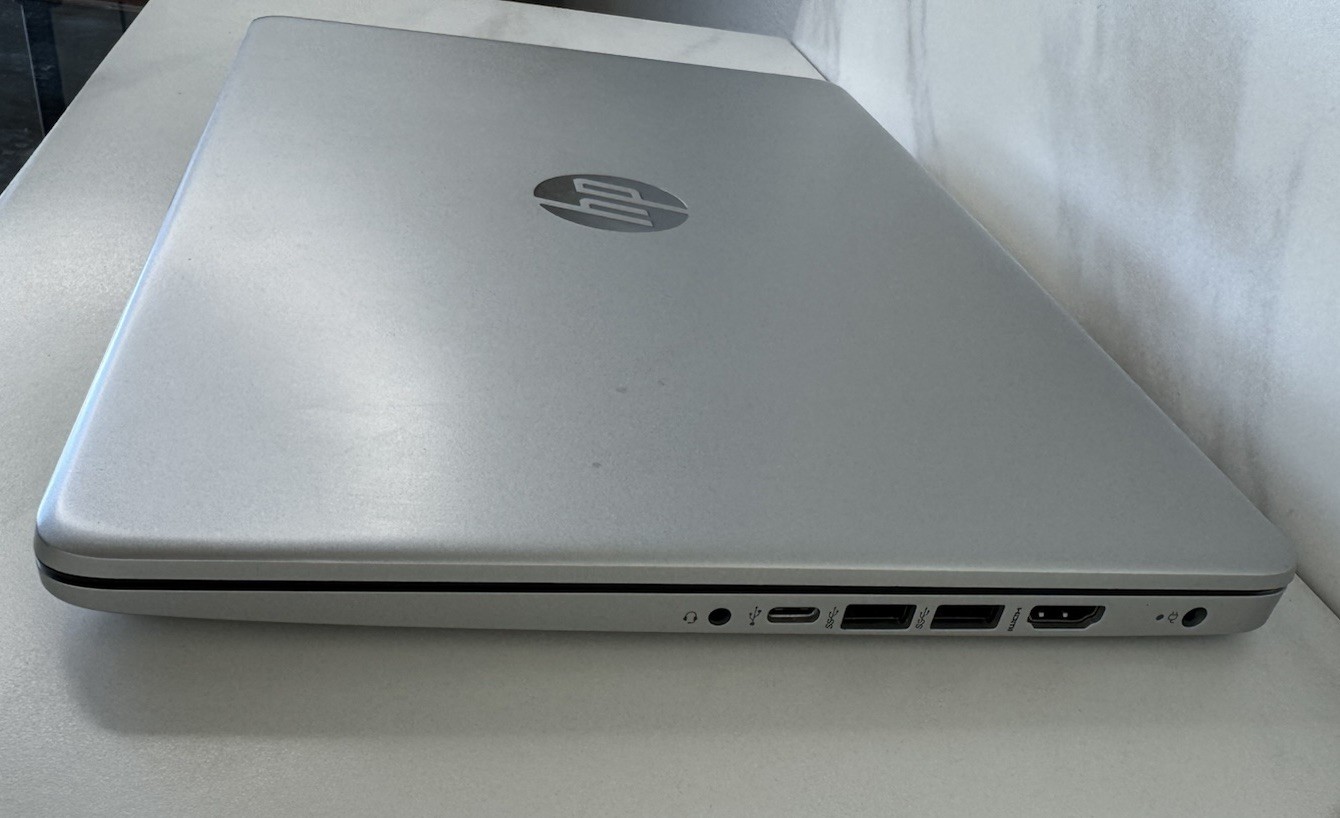 HP 14″ 14-dq1033cl FHD Laptop (i3-1005G1) – 4GB RAM – 128GB SSD – WIN11HOME
