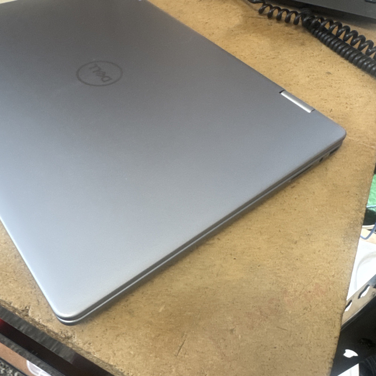dell inspiron 16 7640 2in1 I7 Ultra 16GB 512GB NVMe Windows11 Great Condition