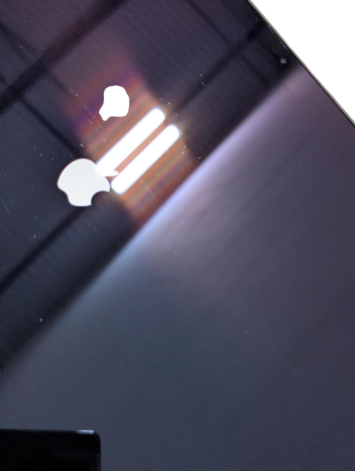 APPLE MACBOOK AIR A2681 2022 M2 8GB RAM 256GB SSD – Grade D