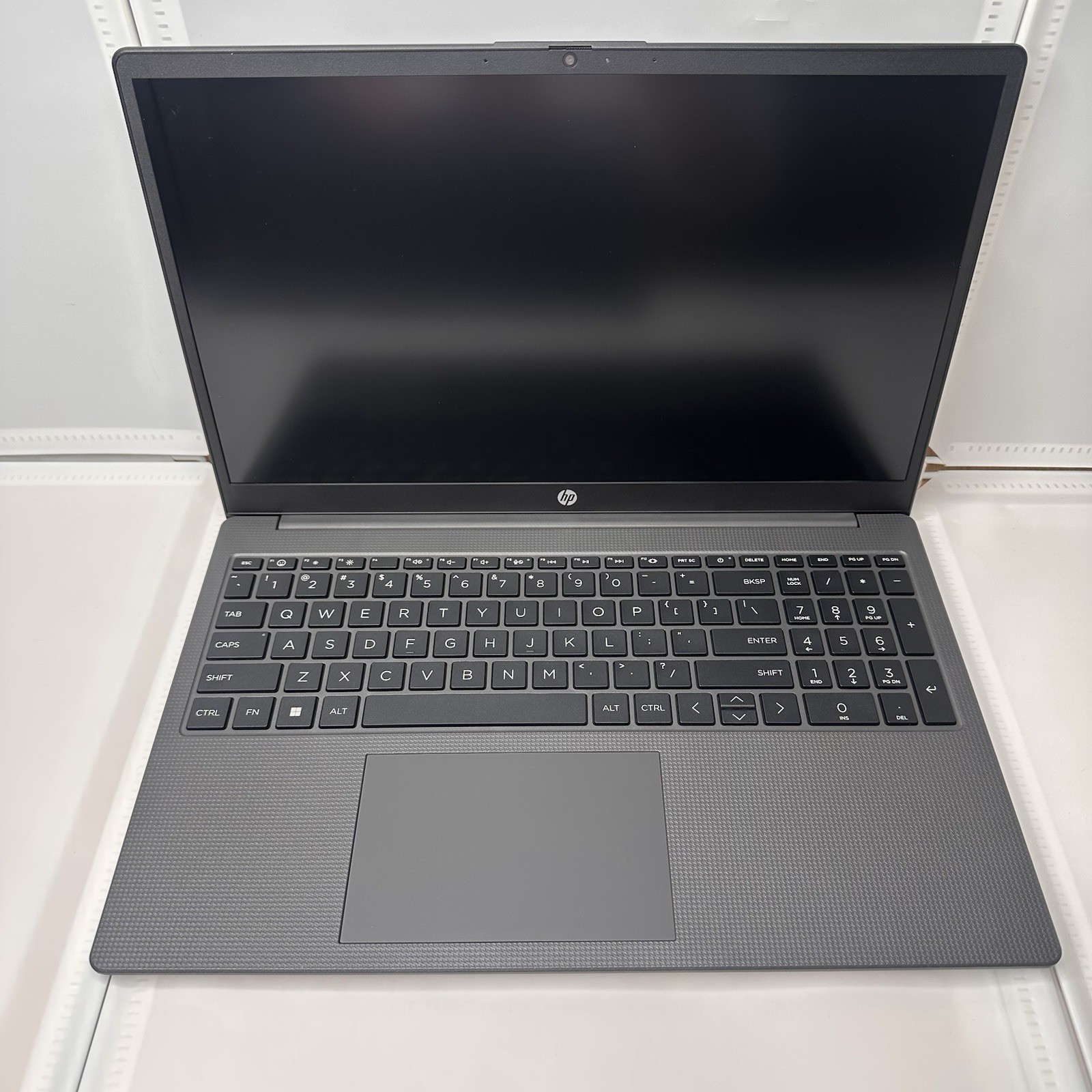 HP A82ZVUA 255 G10 15.6″ FHD Ryzen 7 7000 2GHz Intel UHD Graphics 32GB RAM 1TB